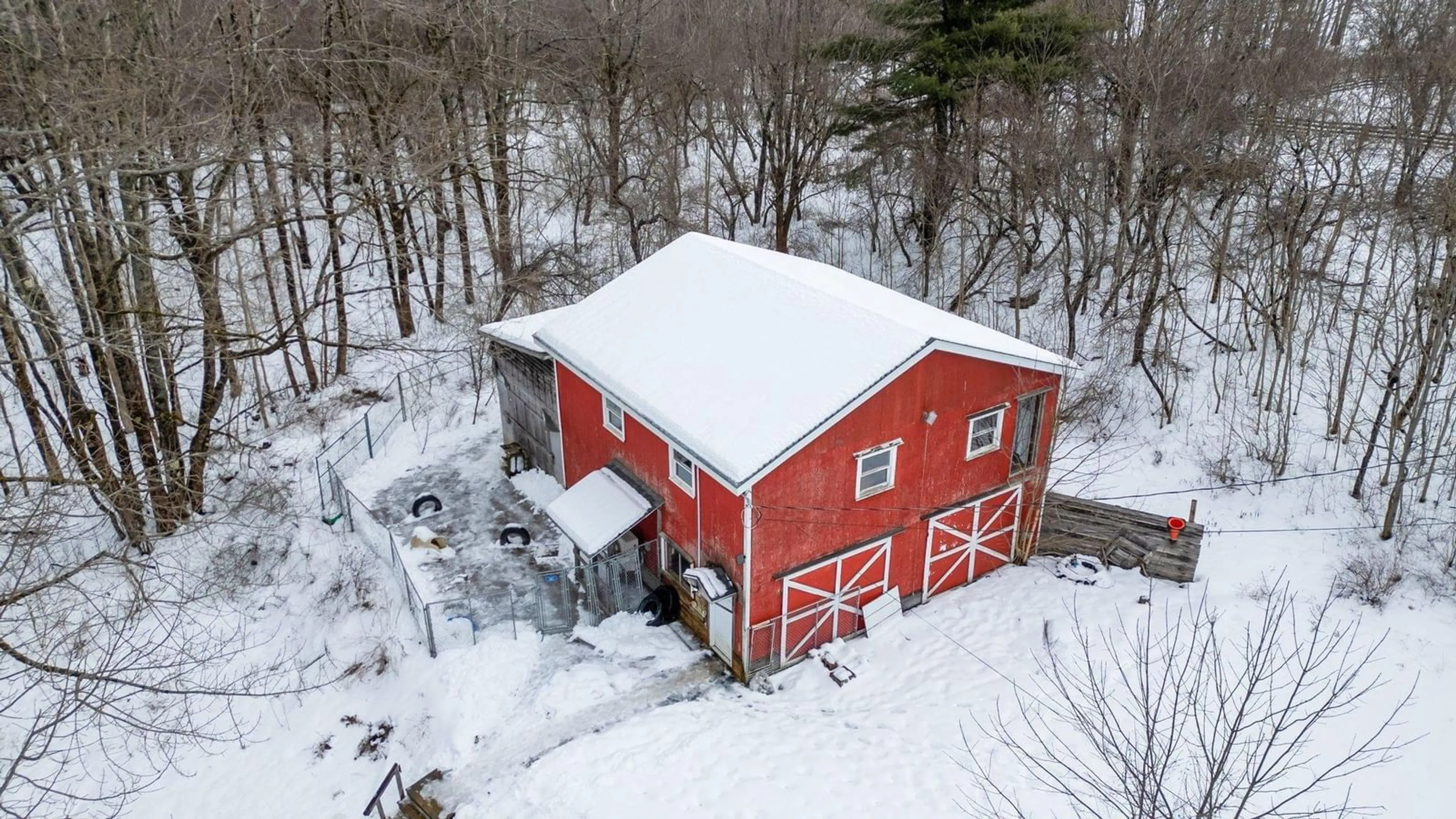 A pic from outside/outdoor area/front of a property/back of a property/a pic from drone, building for 100 Old Northwest Rd, Fauxburg Nova Scotia B0J 2C0