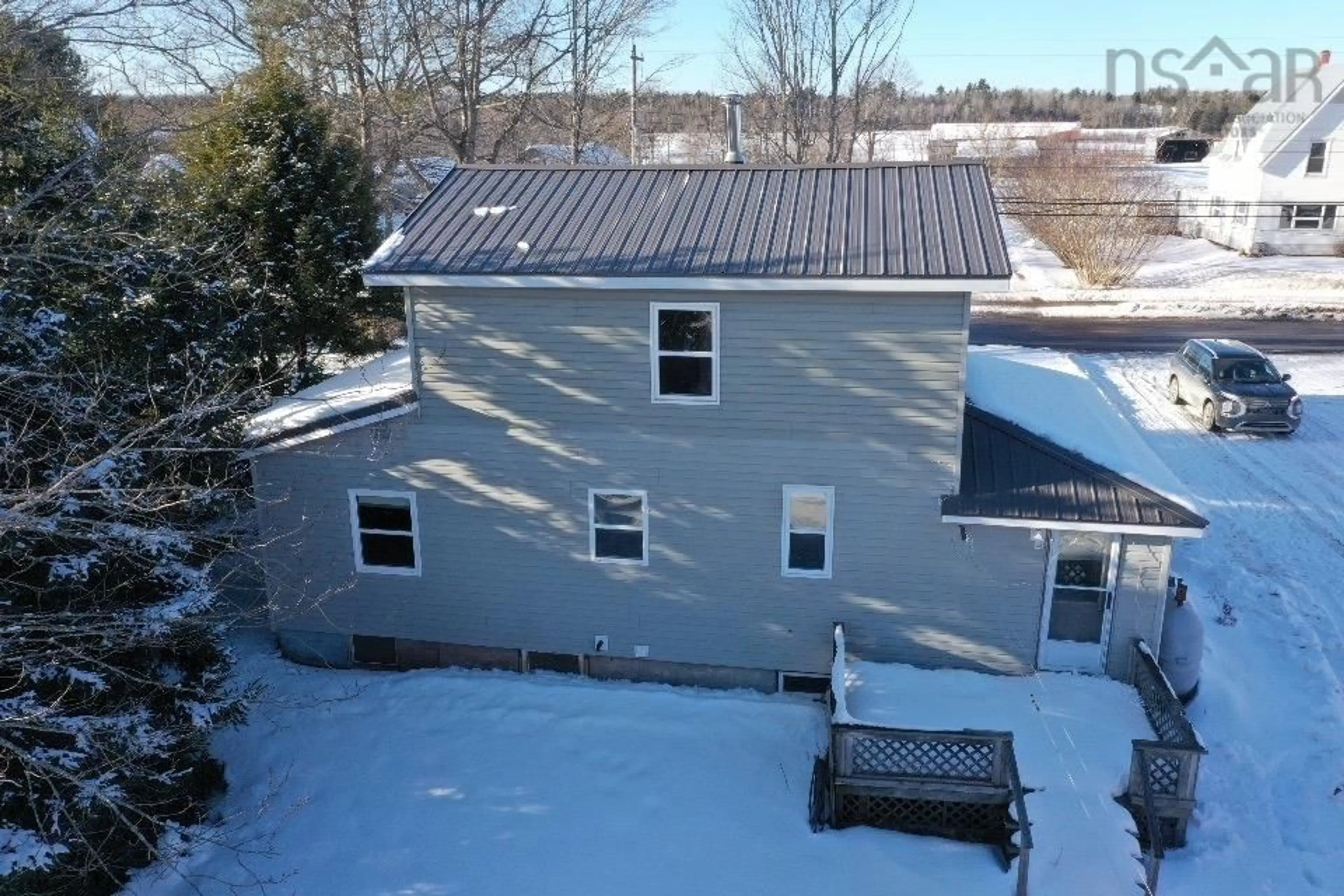 A pic from outside/outdoor area/front of a property/back of a property/a pic from drone, building for 404 Lower Main St, Oxford Nova Scotia B0M 1P0