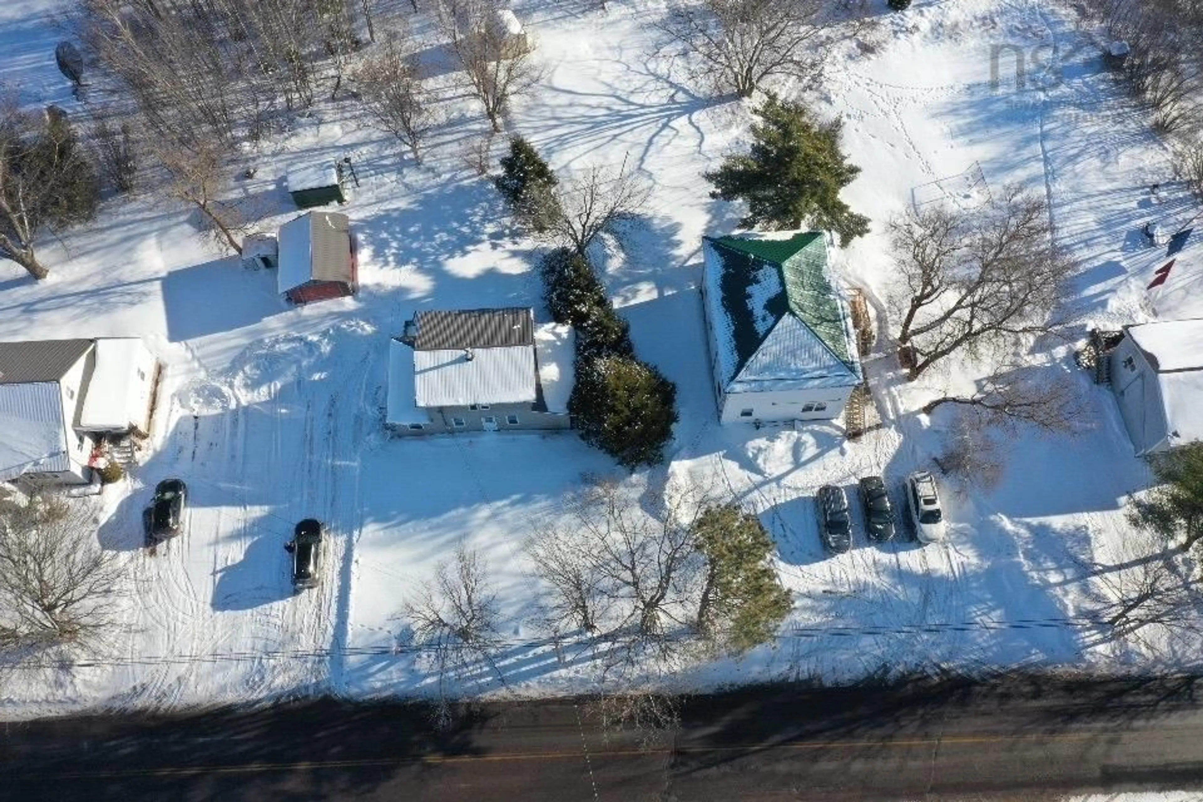 A pic from outside/outdoor area/front of a property/back of a property/a pic from drone, street for 404 Lower Main St, Oxford Nova Scotia B0M 1P0