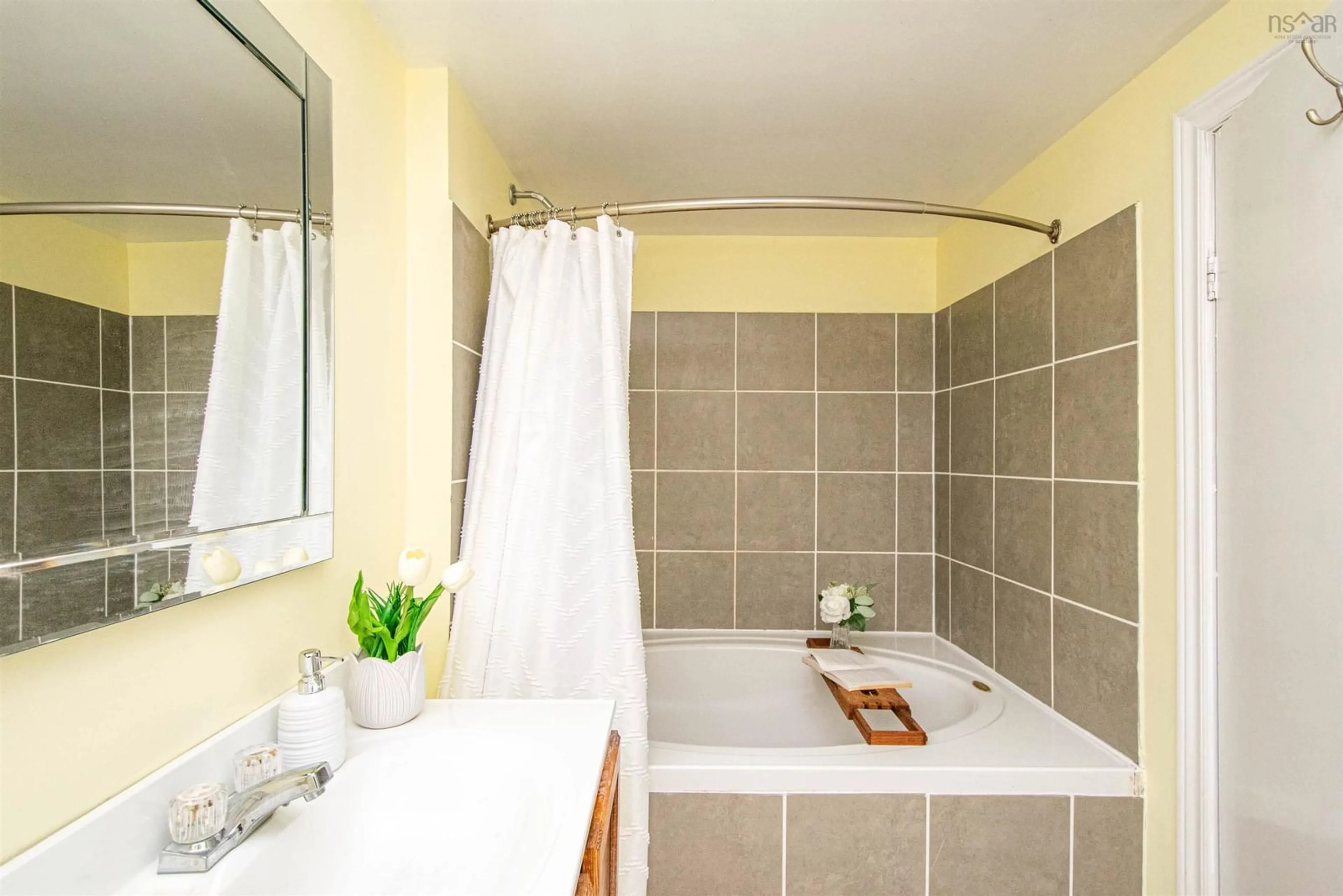 Standard bathroom, ceramic/tile floor for 37 Arvida Ave, Spryfield Nova Scotia B3R 1K7