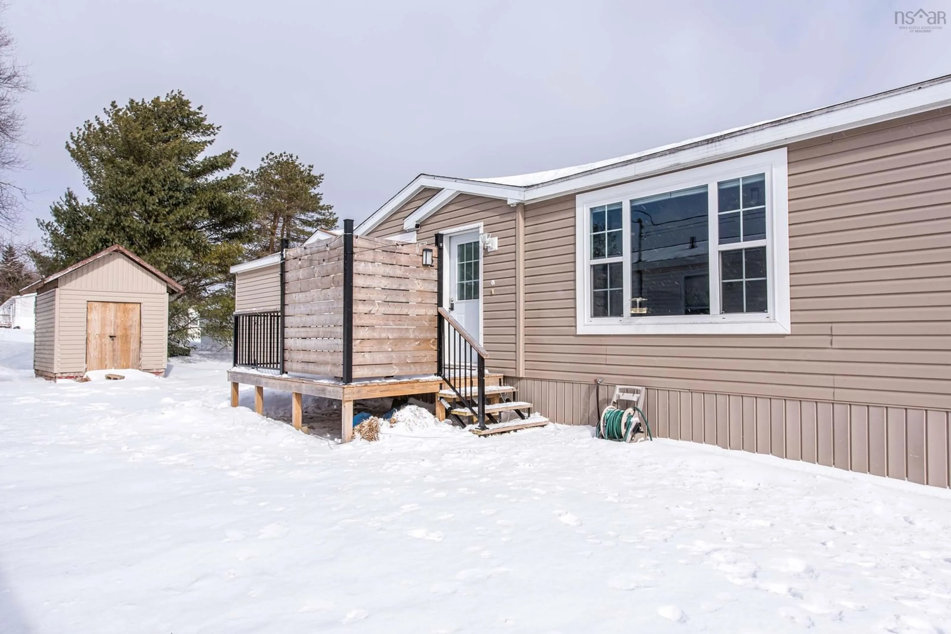 Home with vinyl exterior material, street for 21 Christopher Ave, Mount Uniacke Nova Scotia B0N 1Z0