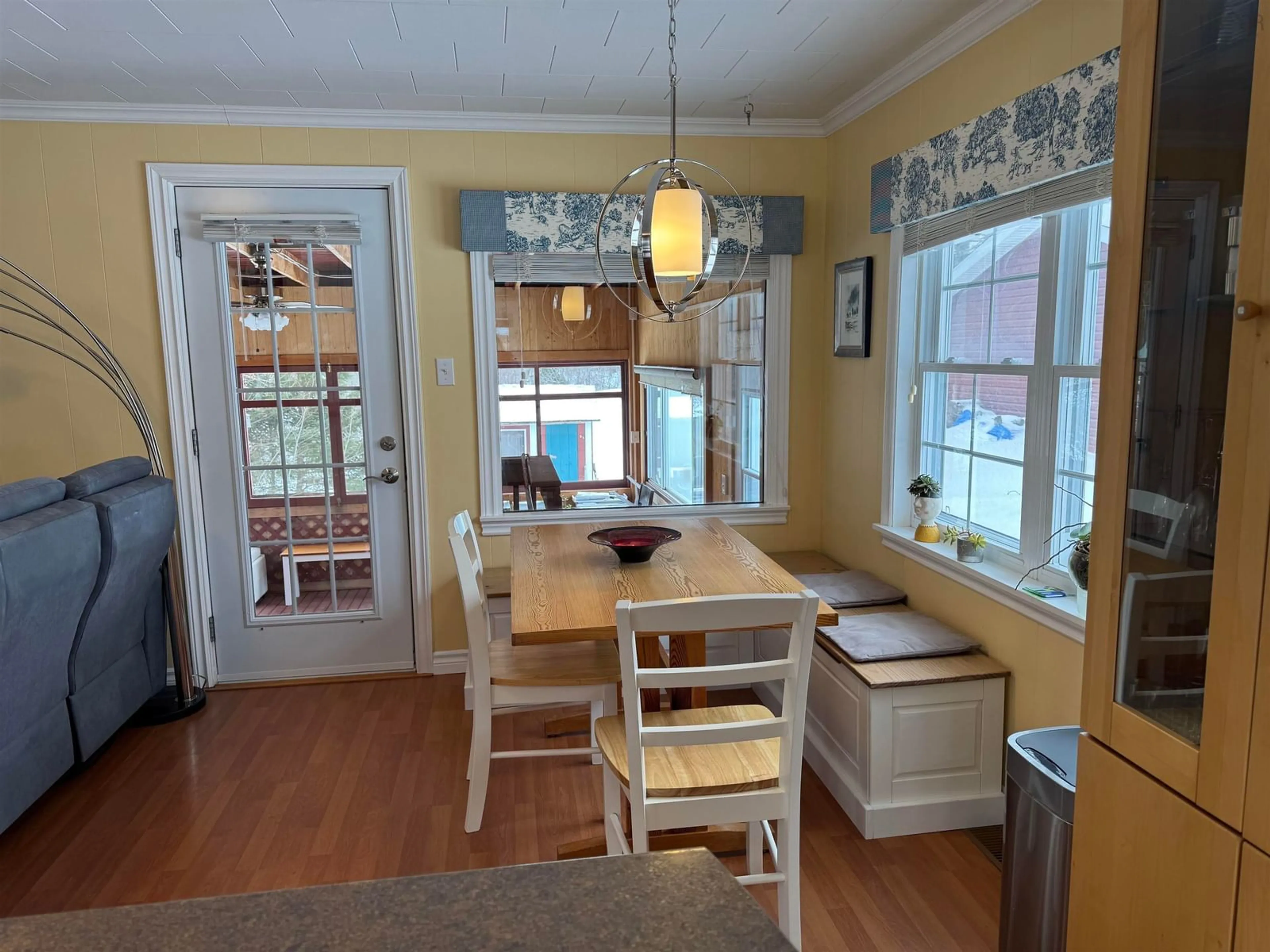 Dining room, wood/laminate floor for 8538 Highway 311, Balfron Nova Scotia B0K 1V0