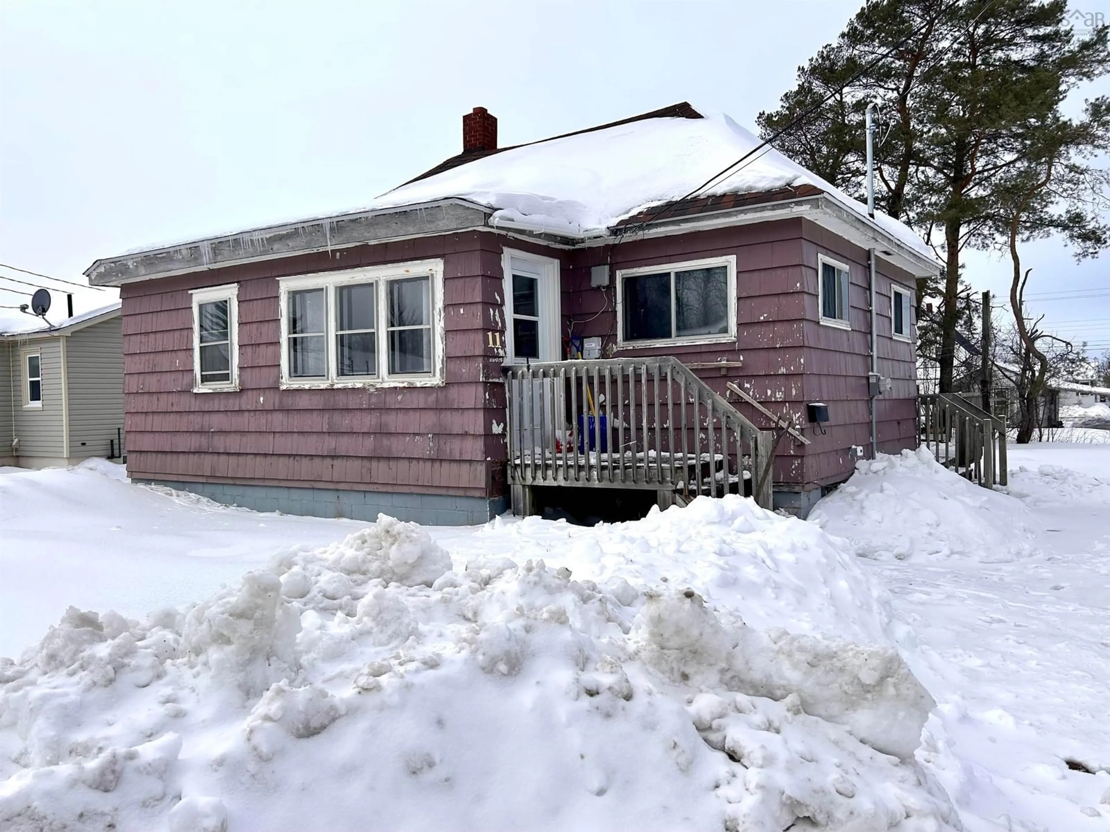 Unknown for 11 Clinton St, Amherst Nova Scotia B4H 1K2