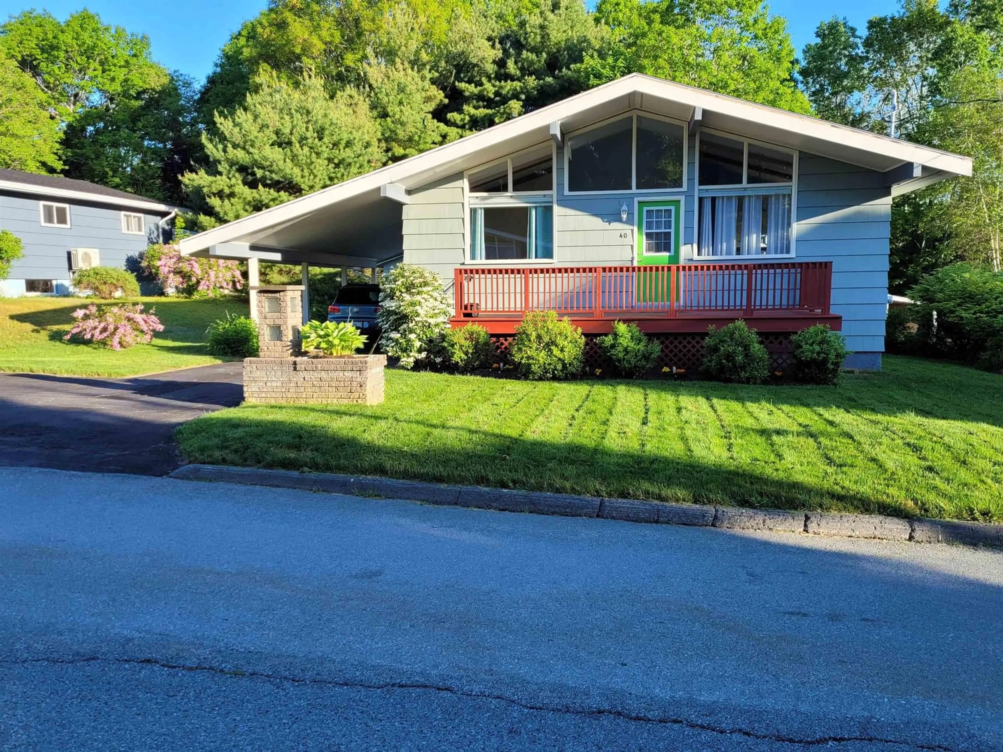 Home with vinyl exterior material, street for 40 Murray Dr, Bridgewater Nova Scotia B4V 2M7