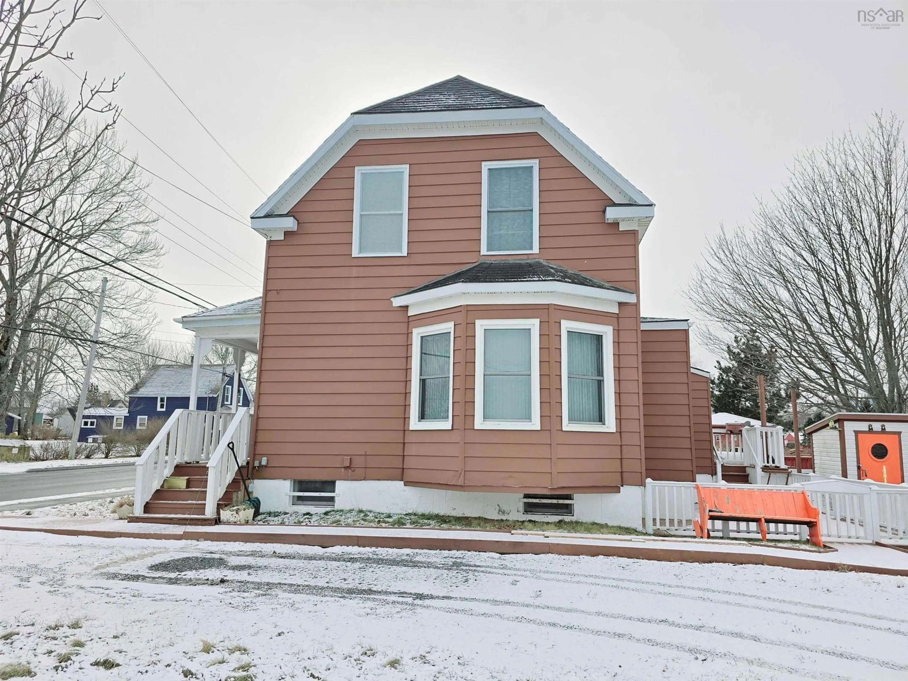 Home with vinyl exterior material, street for 27 Convent St, Sydney Mines Nova Scotia B1V 1V6