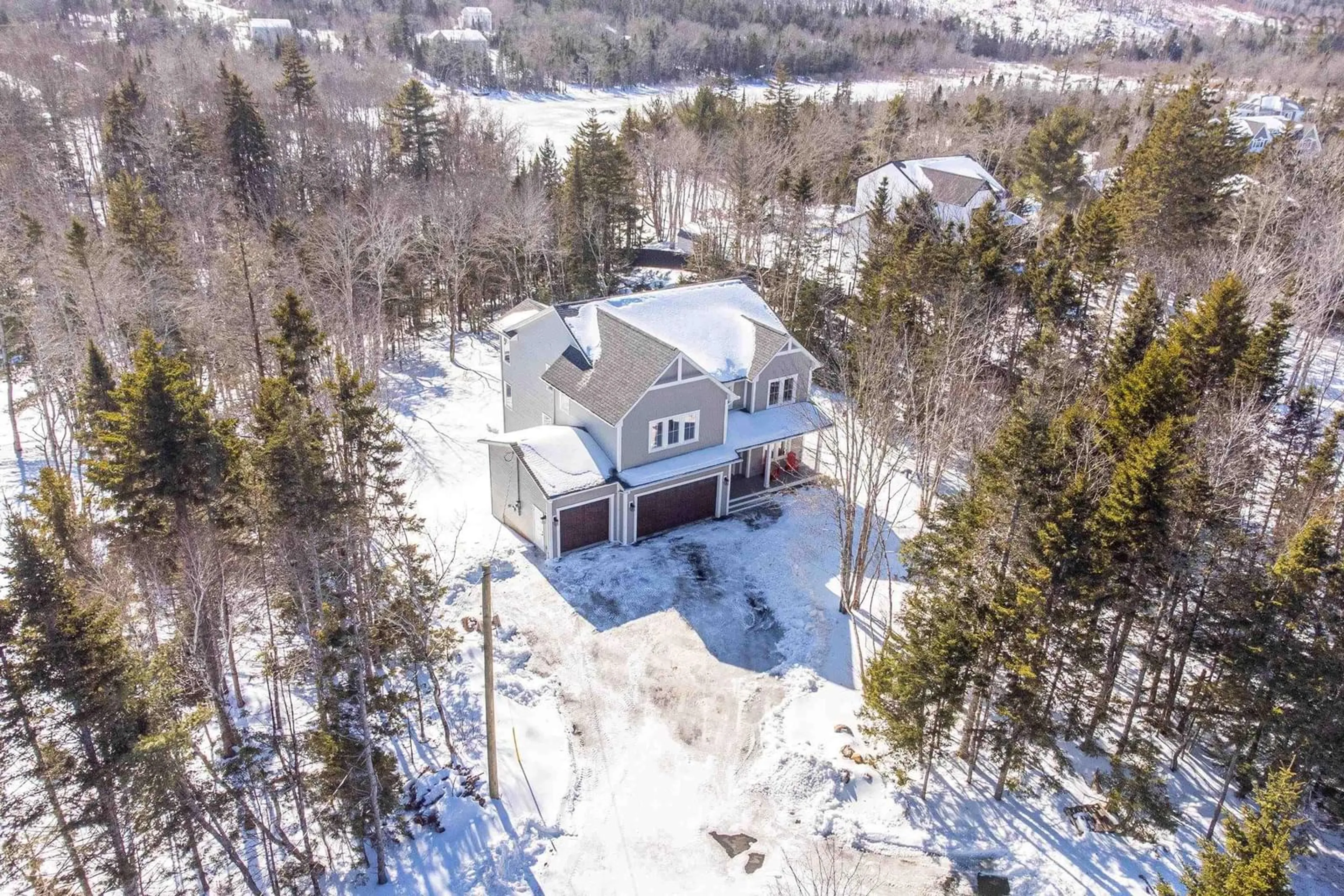 A pic from outside/outdoor area/front of a property/back of a property/a pic from drone, unknown for 1142 Mccabe Lake Dr, Middle Sackville Nova Scotia B4E 0P4