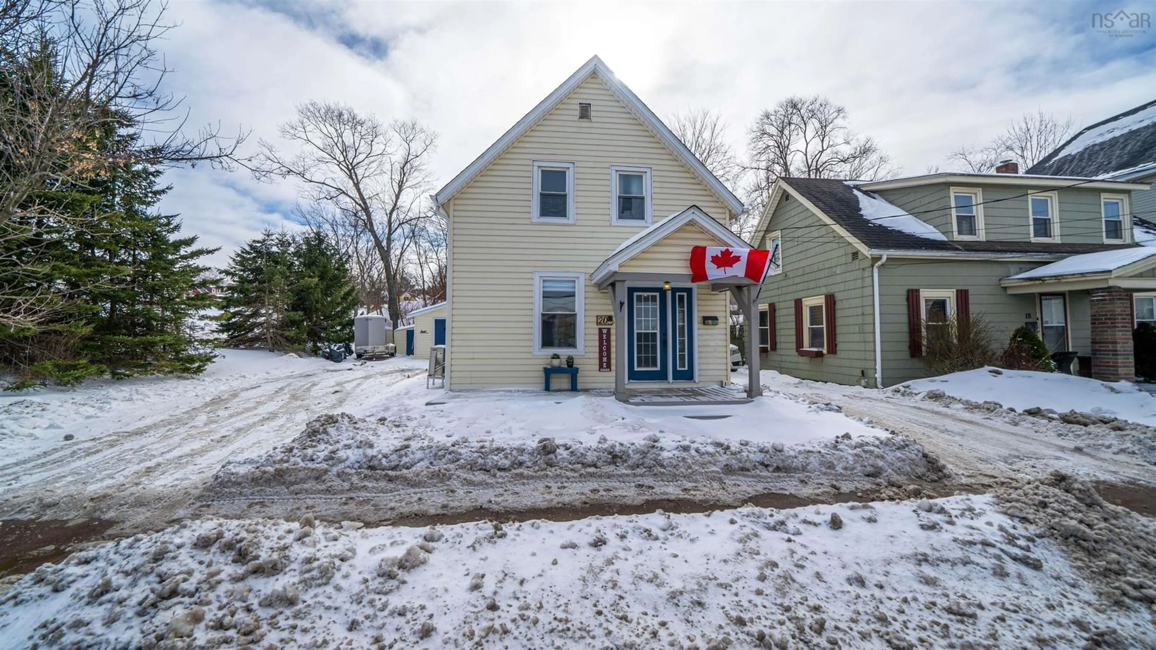 A pic from outside/outdoor area/front of a property/back of a property/a pic from drone, street for 20 Brunswick St, Truro Nova Scotia B2N 2G7