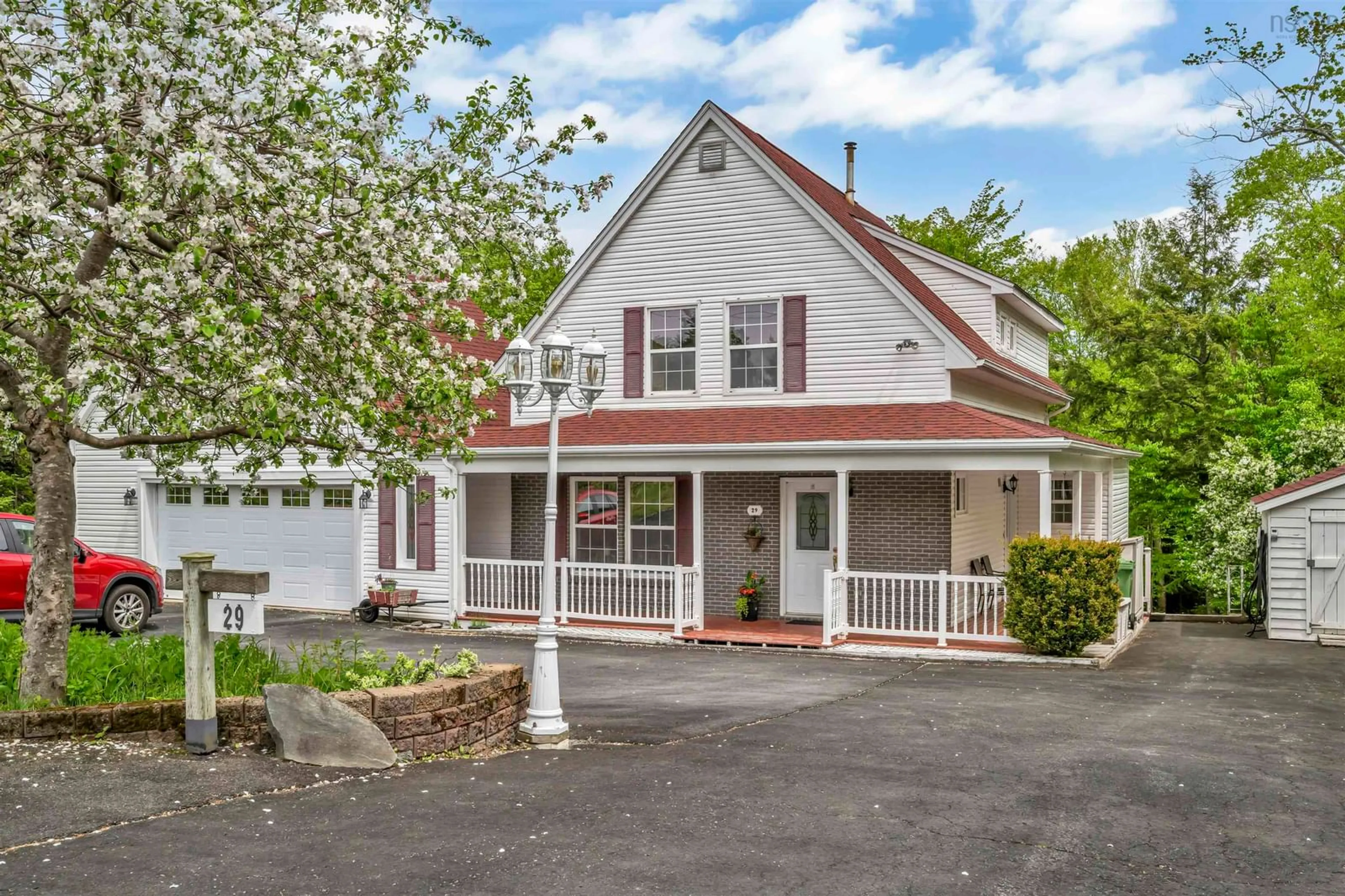 Home with vinyl exterior material, street for 29 Heritage Crt, Fall River Nova Scotia B2T 1E7