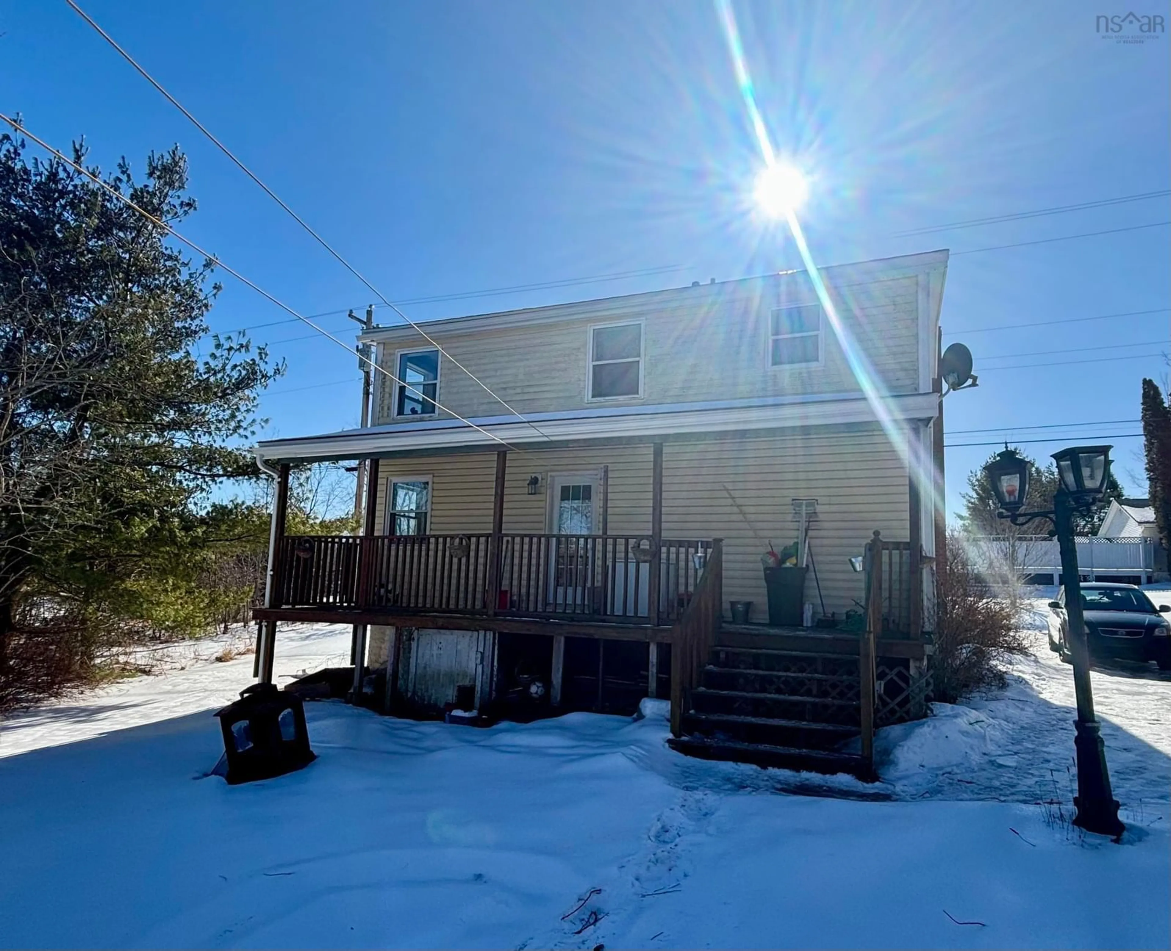 A pic from outside/outdoor area/front of a property/back of a property/a pic from drone, building for 4 Locks Rd, Enfield Nova Scotia B2T 1C8