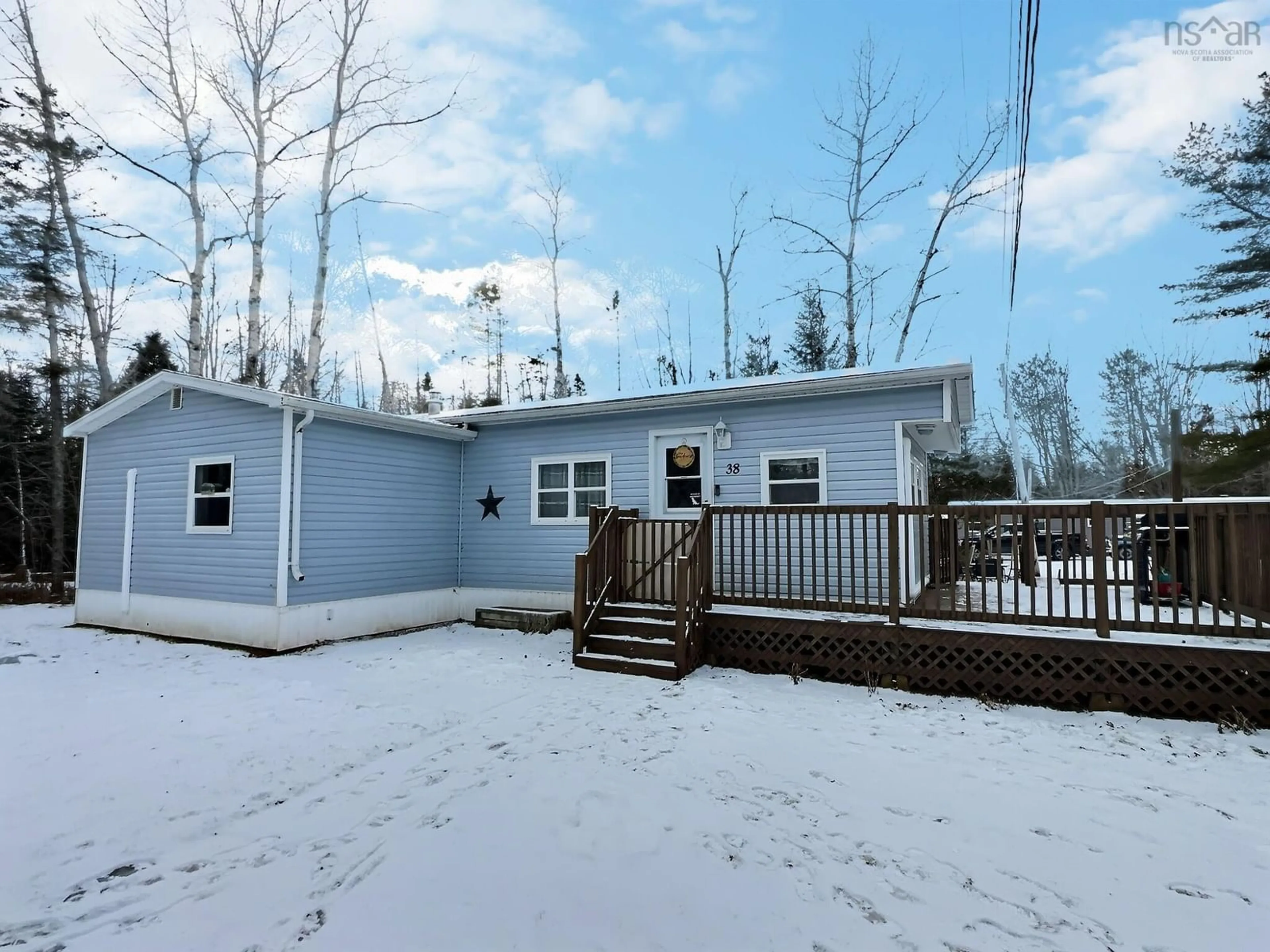 Home with vinyl exterior material, unknown for 38 Salmon River Rd, Valley Nova Scotia B6L 2S5