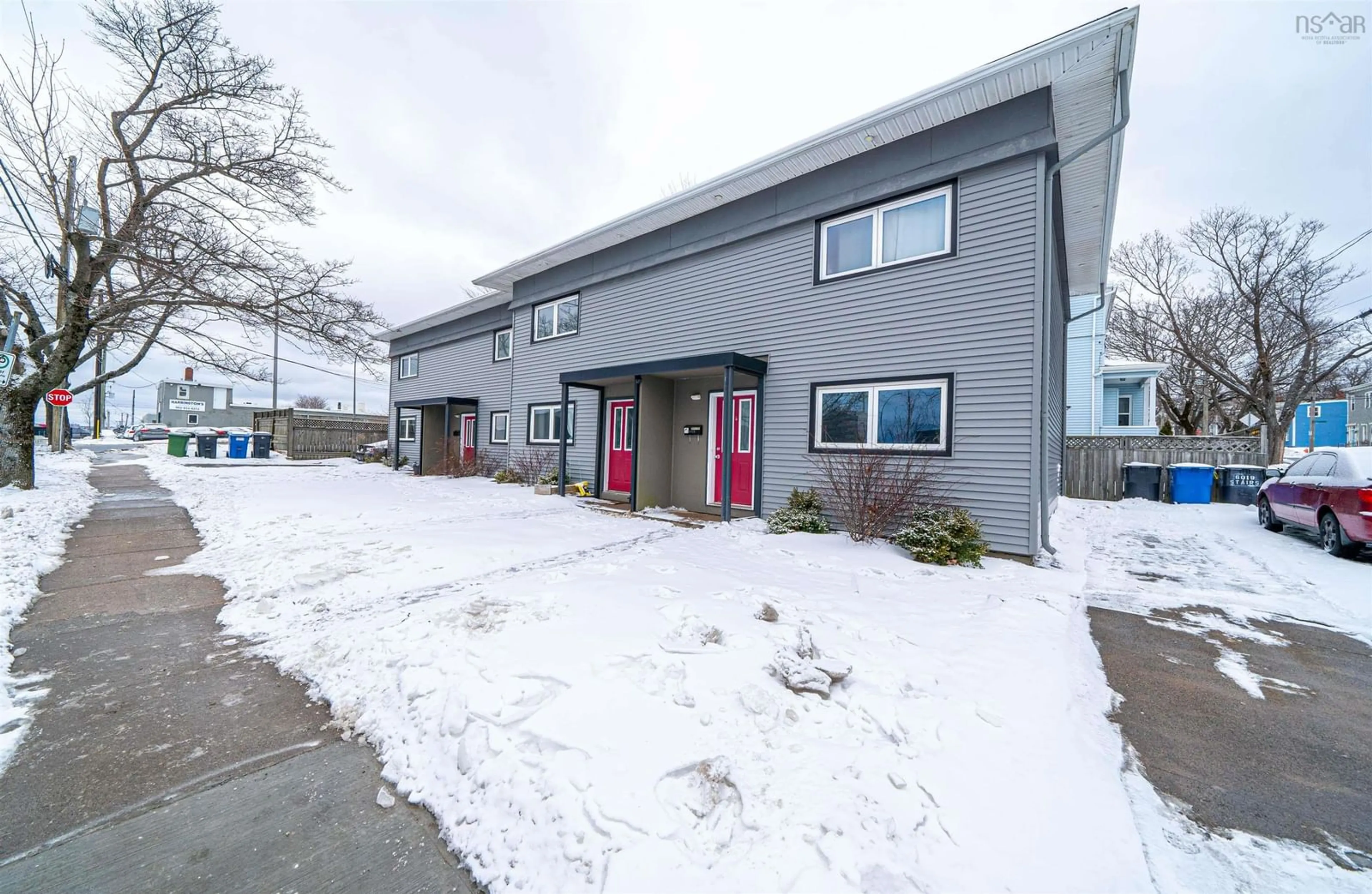 A pic from outside/outdoor area/front of a property/back of a property/a pic from drone, street for 6011 Stairs St, Halifax Nova Scotia B3K 2E4