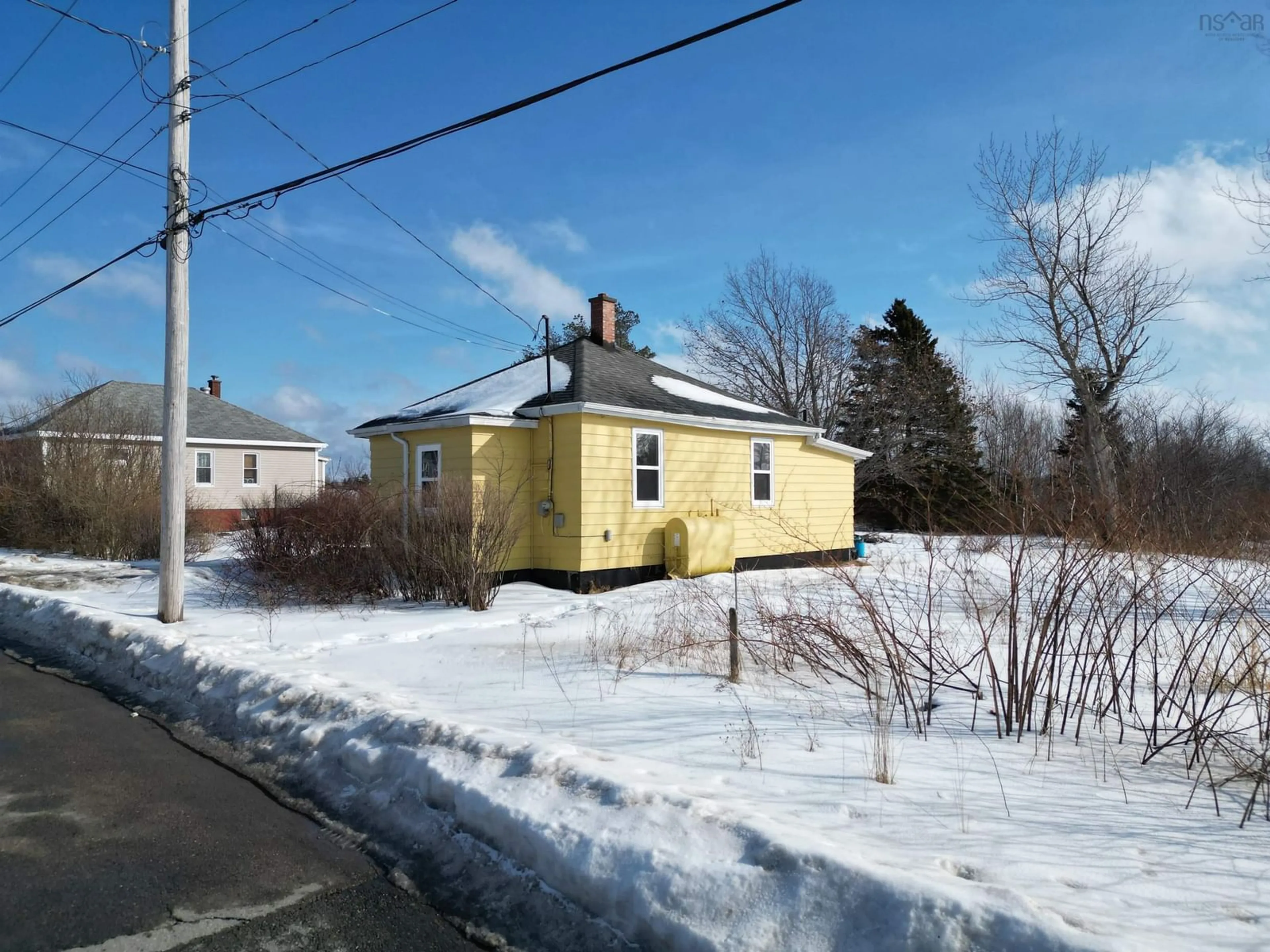 Shed for 152 Maloney Street, Sydney Nova Scotia B1N 2C8