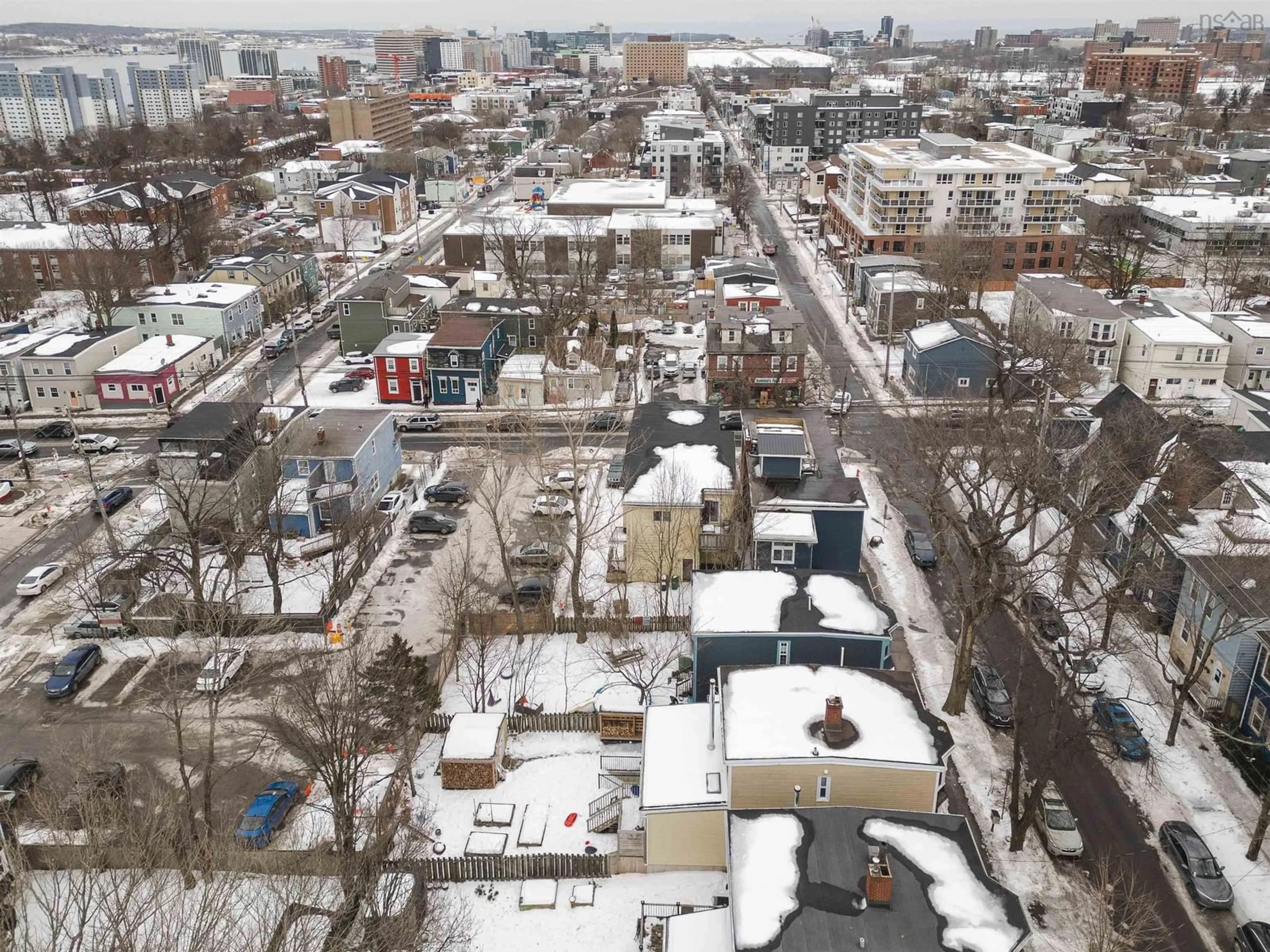 A pic from outside/outdoor area/front of a property/back of a property/a pic from drone, city buildings view from balcony for 5571 North St, Halifax Nova Scotia B3K 1N1