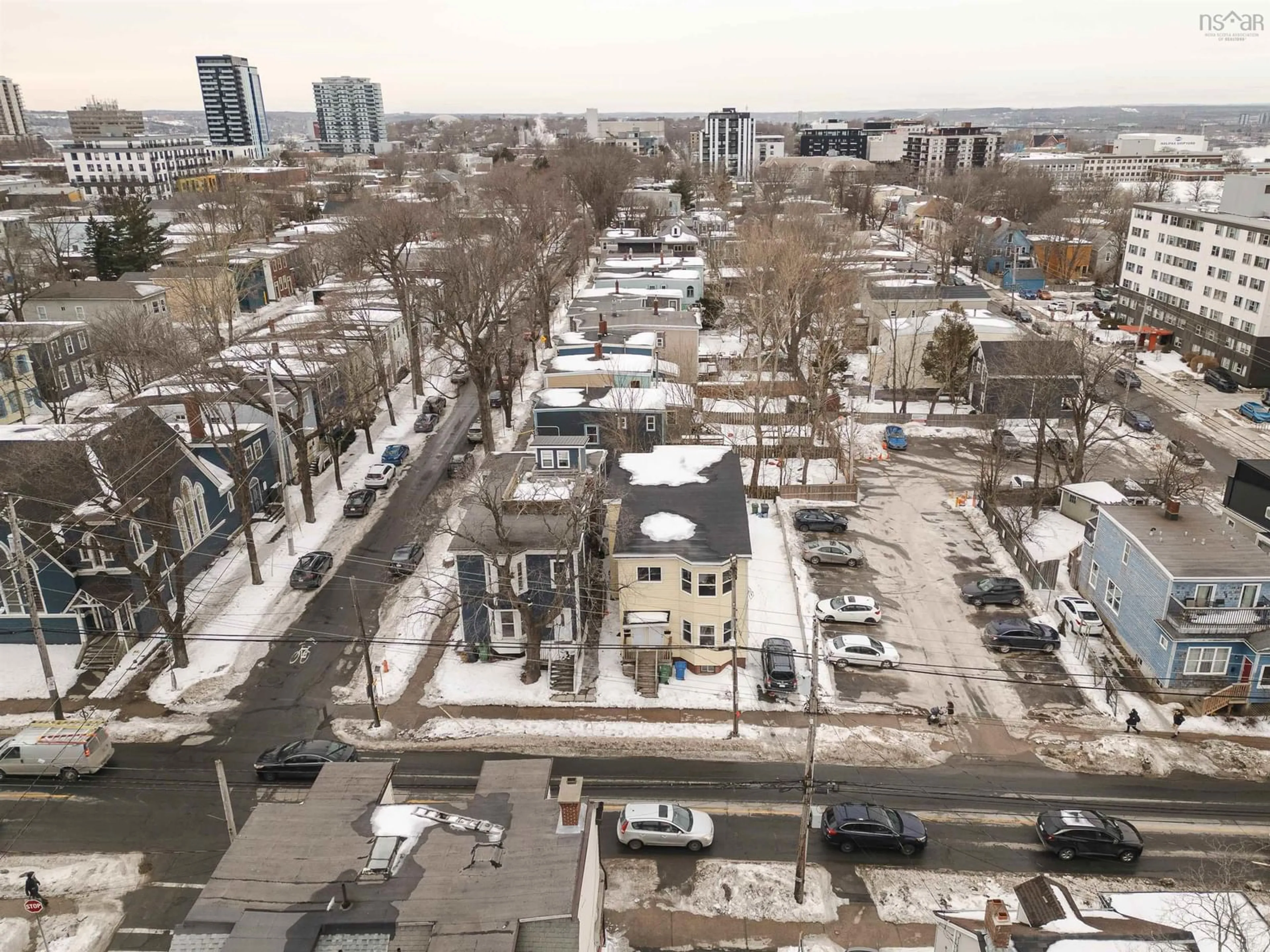 A pic from outside/outdoor area/front of a property/back of a property/a pic from drone, city buildings view from balcony for 5571 North St, Halifax Nova Scotia B3K 1N1