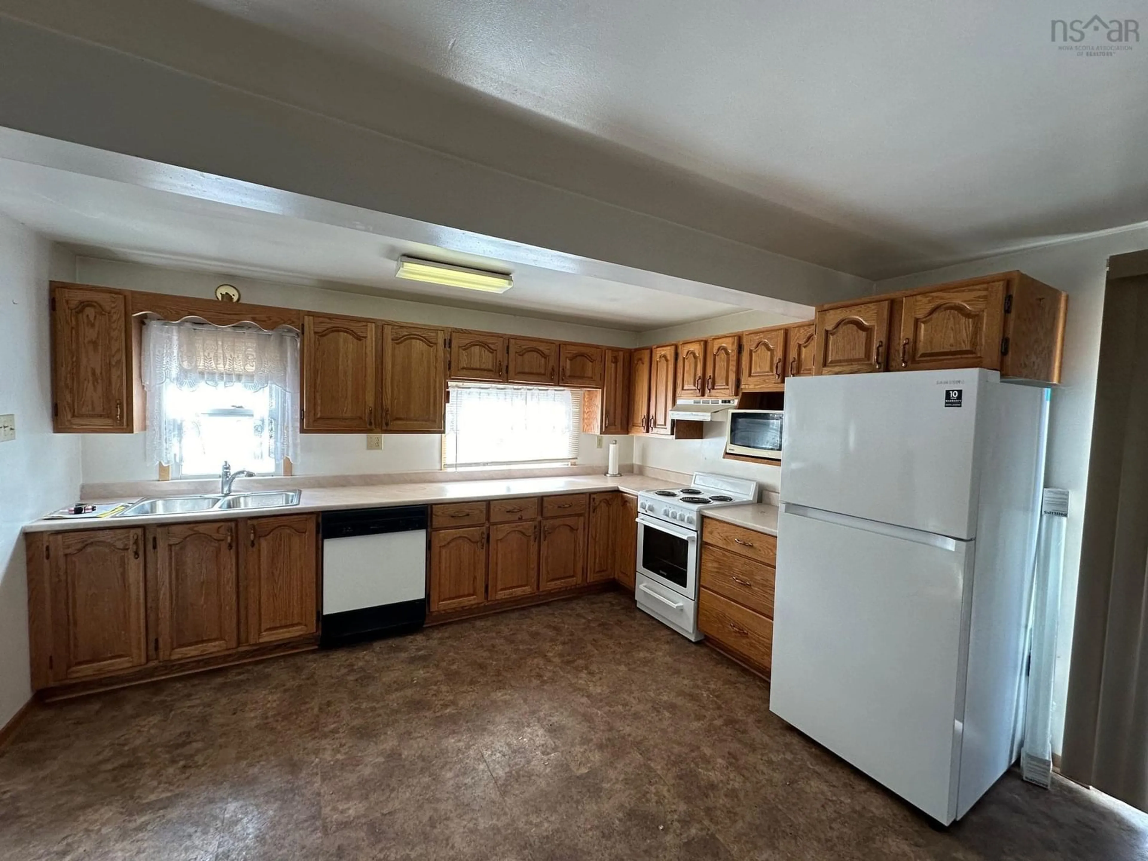 Standard kitchen, unknown for 45 First St, Trenton Nova Scotia B0K 1X0