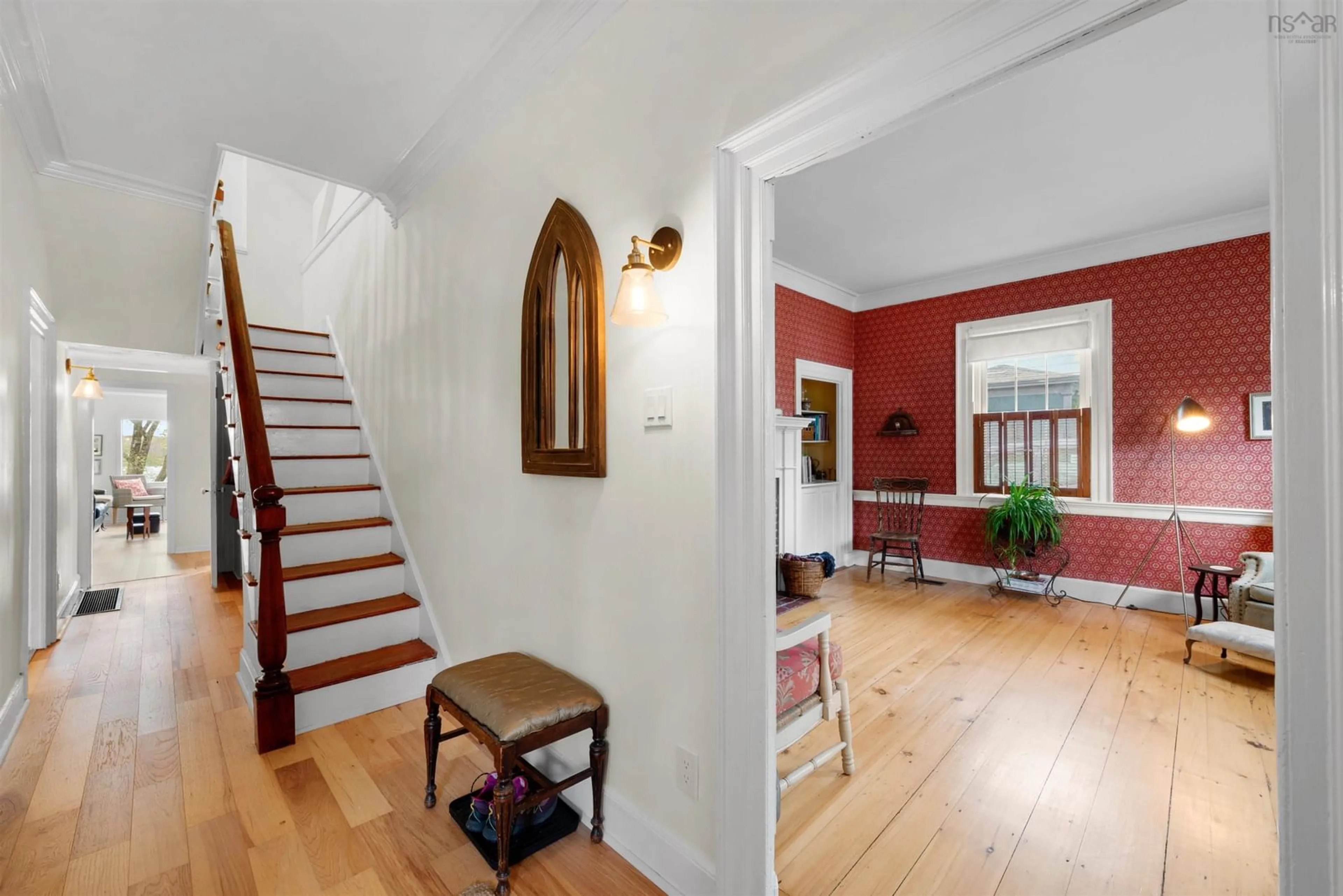 Indoor entryway for 66 Main St, Liverpool Nova Scotia B0T 1K0