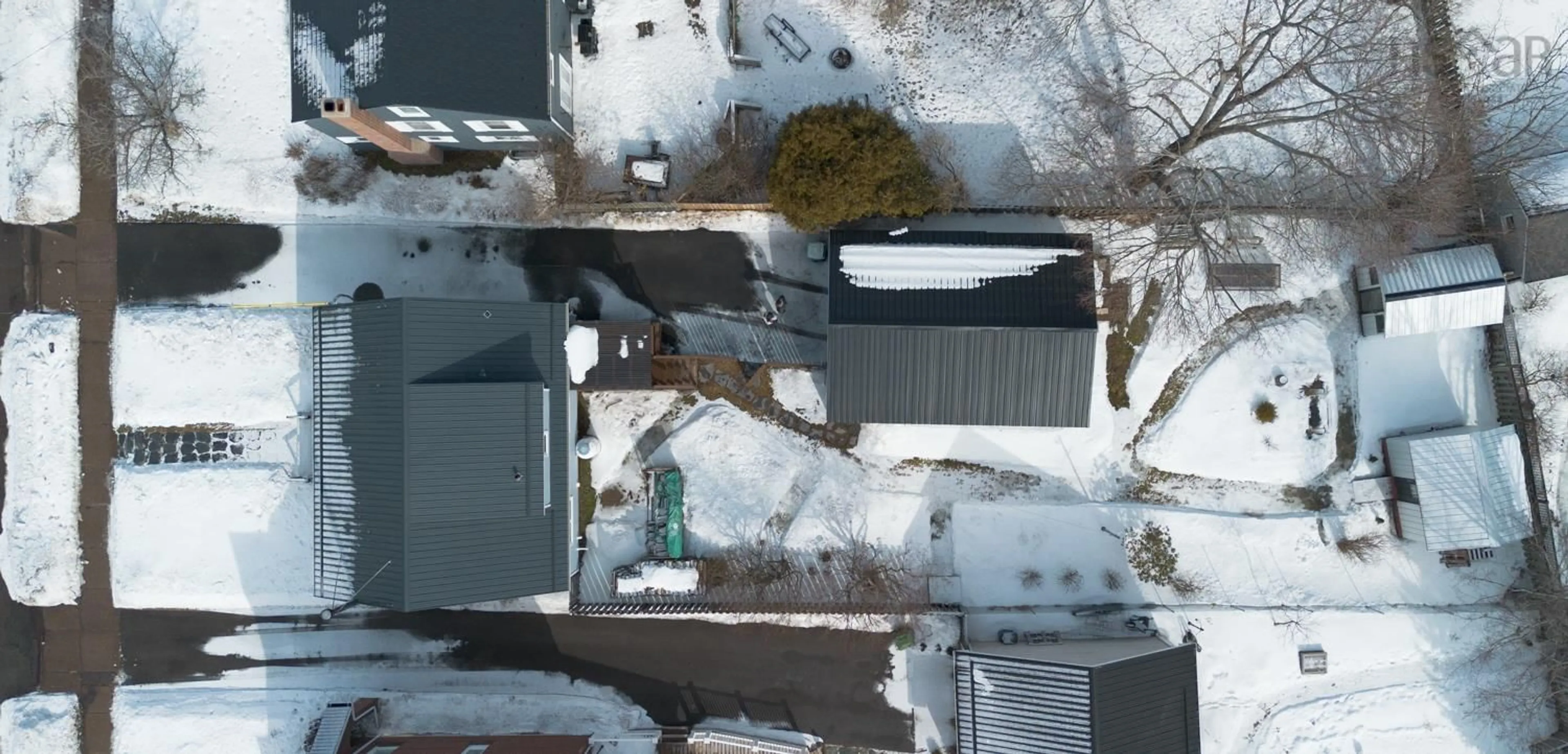 A pic from outside/outdoor area/front of a property/back of a property/a pic from drone, street for 35 Broad St, Truro Nova Scotia B2N 3G1