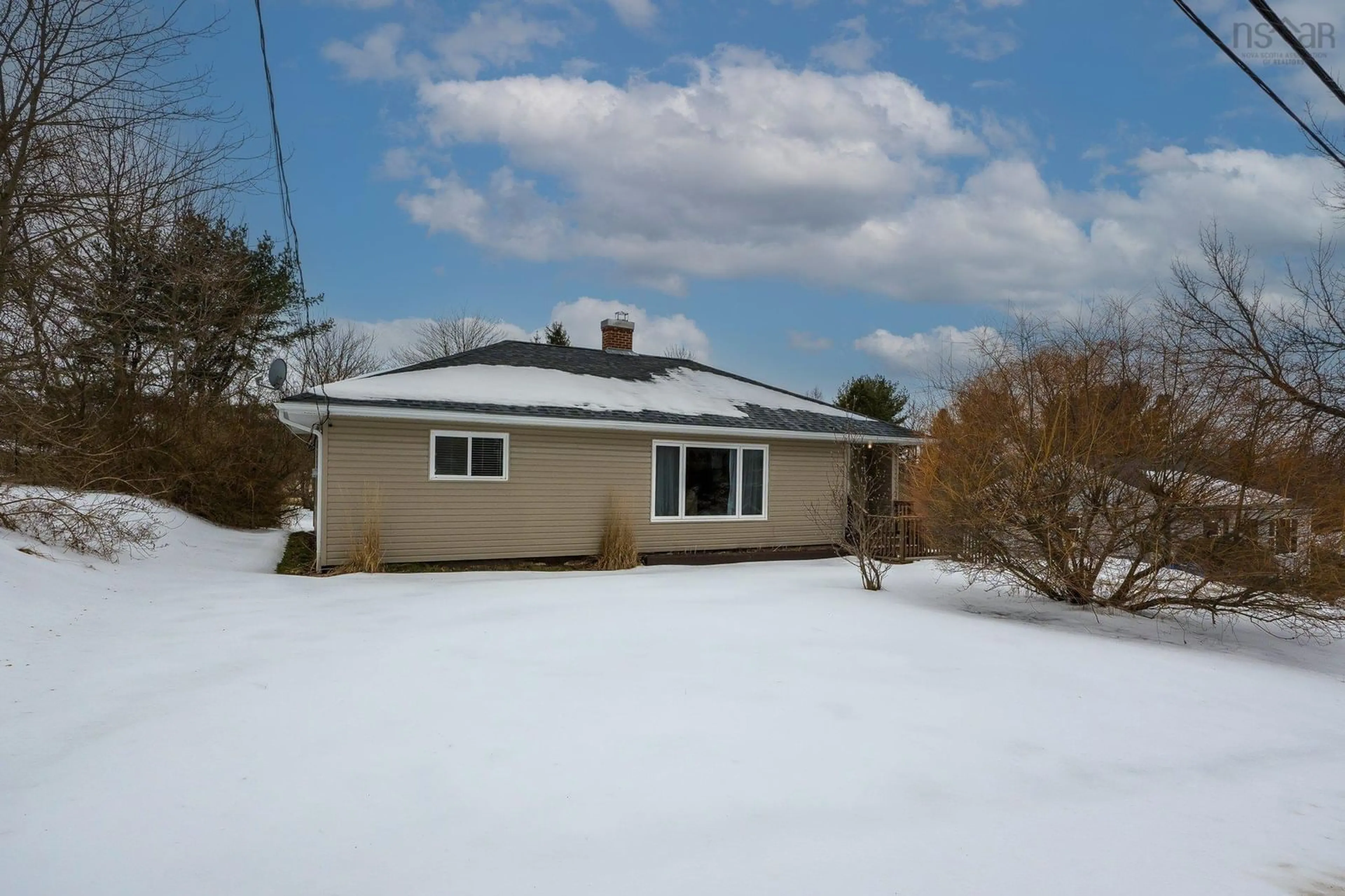 A pic from outside/outdoor area/front of a property/back of a property/a pic from drone, street for 122 Campbell Ave, Windsor Nova Scotia B0N 2T0