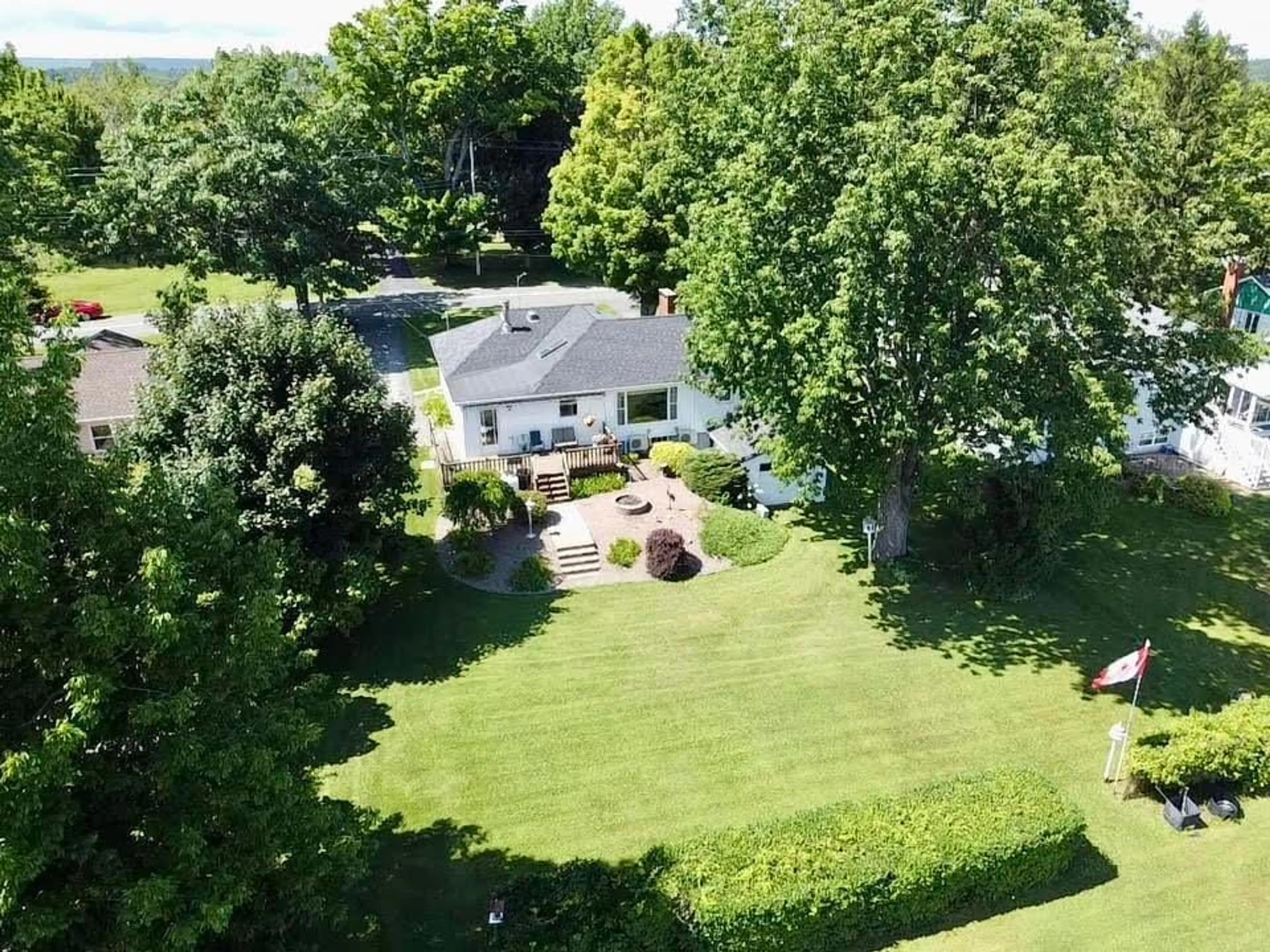 A pic from outside/outdoor area/front of a property/back of a property/a pic from drone, unknown for 45 Town Rd, Falmouth Nova Scotia B0P 1P0