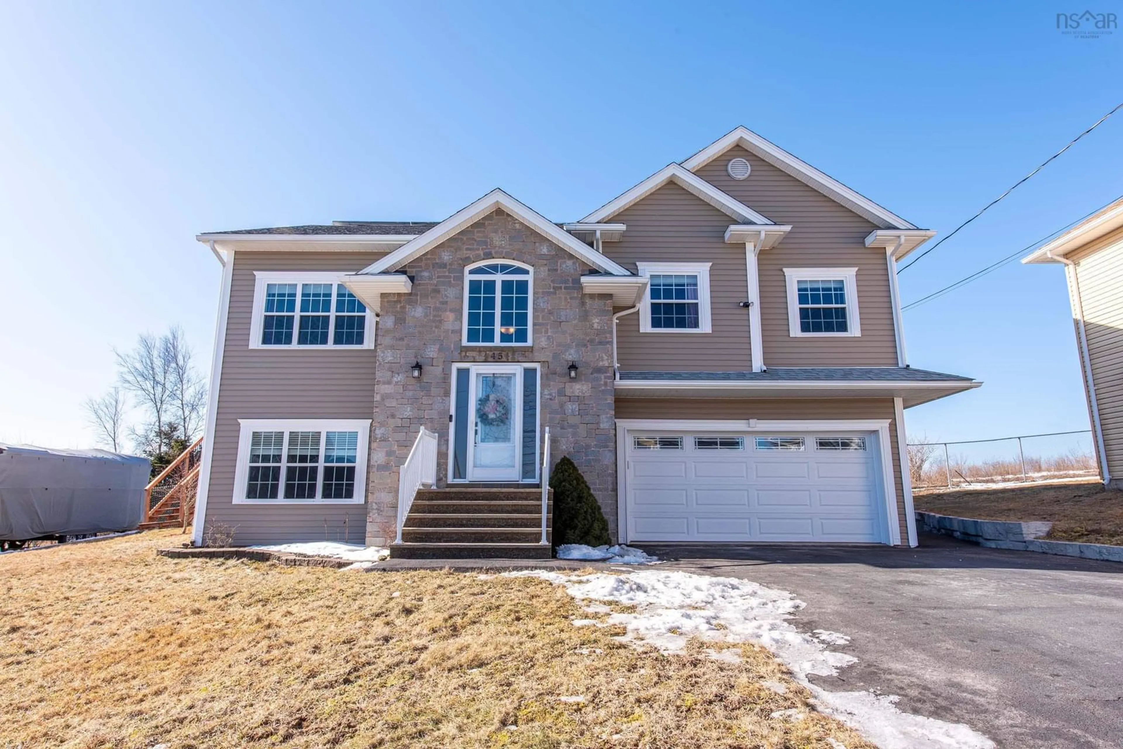 Home with vinyl exterior material, street for 45 Lucy Crt, Middle Sackville Nova Scotia B4E 0C8