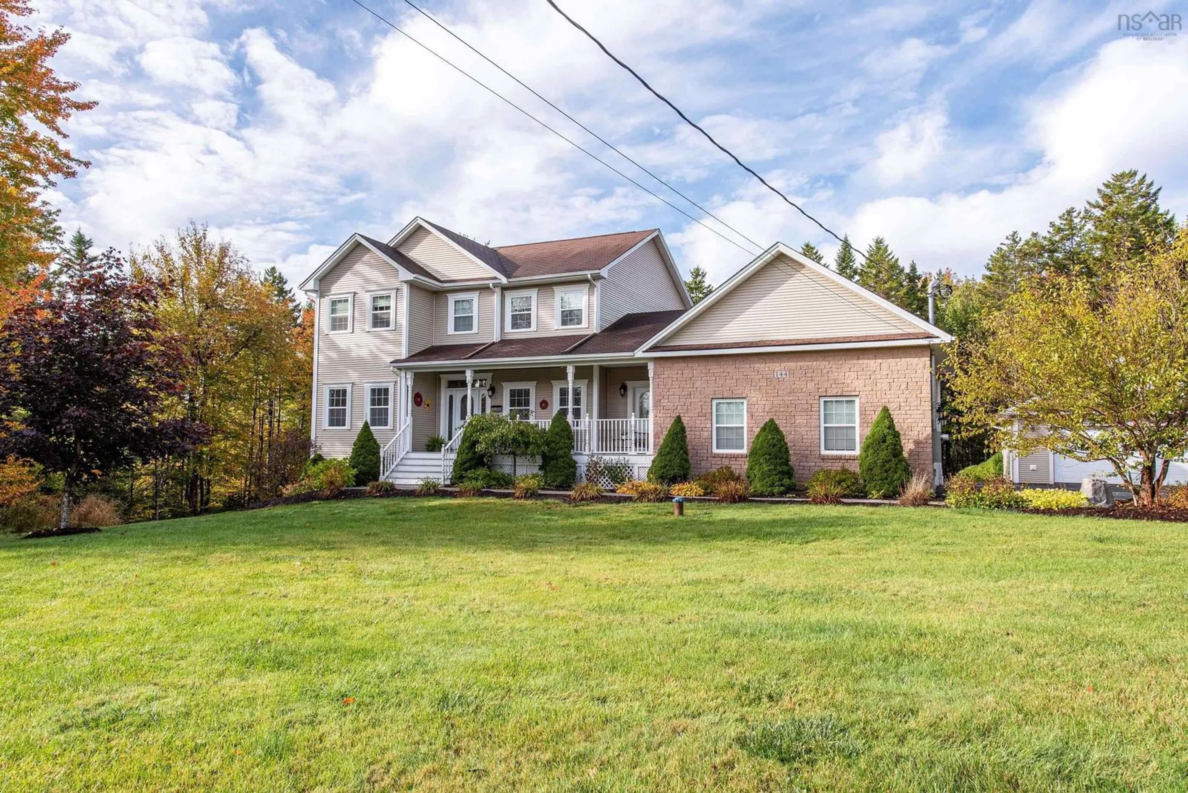 Home with vinyl exterior material, street for 144 Aberdeen Dr, Fall River Nova Scotia B2T 0H2