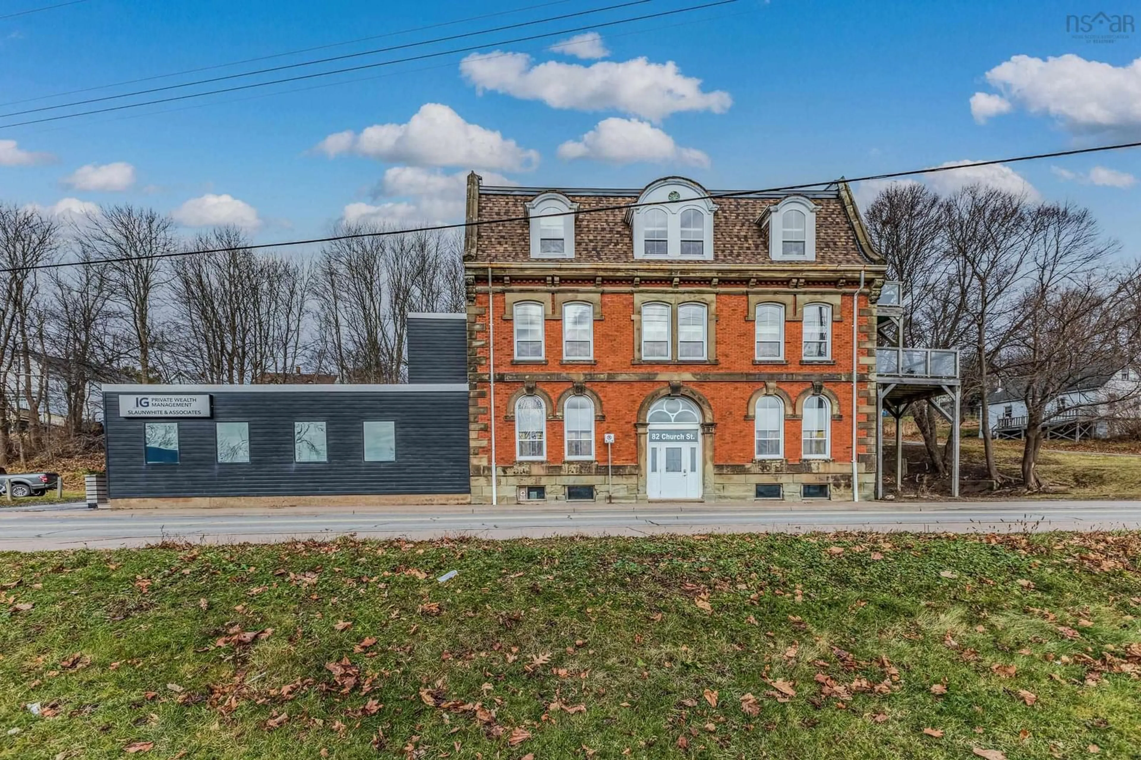 Home with brick exterior material, building for 82 Church St, Pictou Nova Scotia B0K 1H0