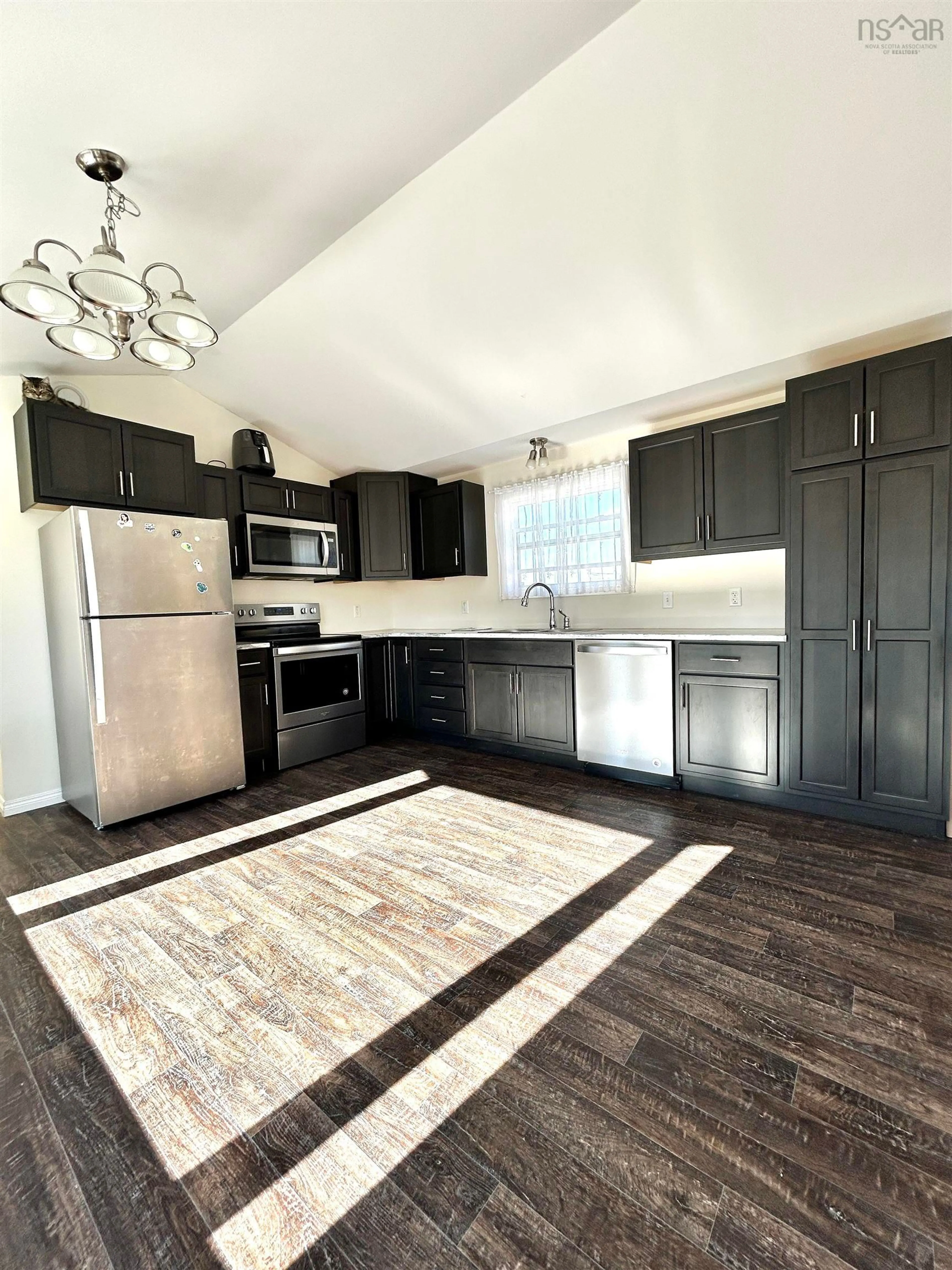 Open concept kitchen, unknown for 223 Parklane Dr, Lower Sackville Nova Scotia B4C 2W8