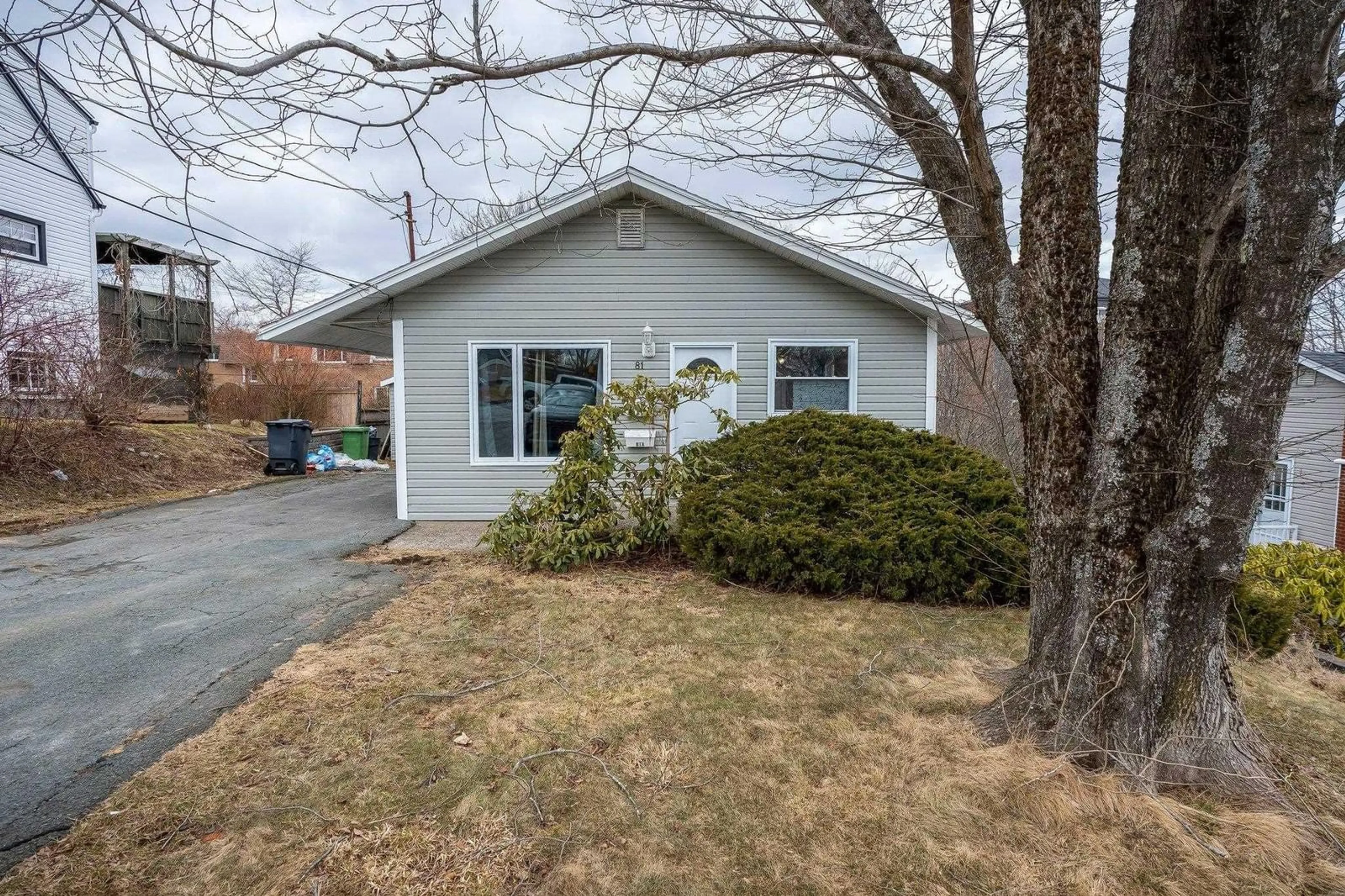 Home with vinyl exterior material, street for 81 Frederick Ave, Halifax Nova Scotia B3N 2K9
