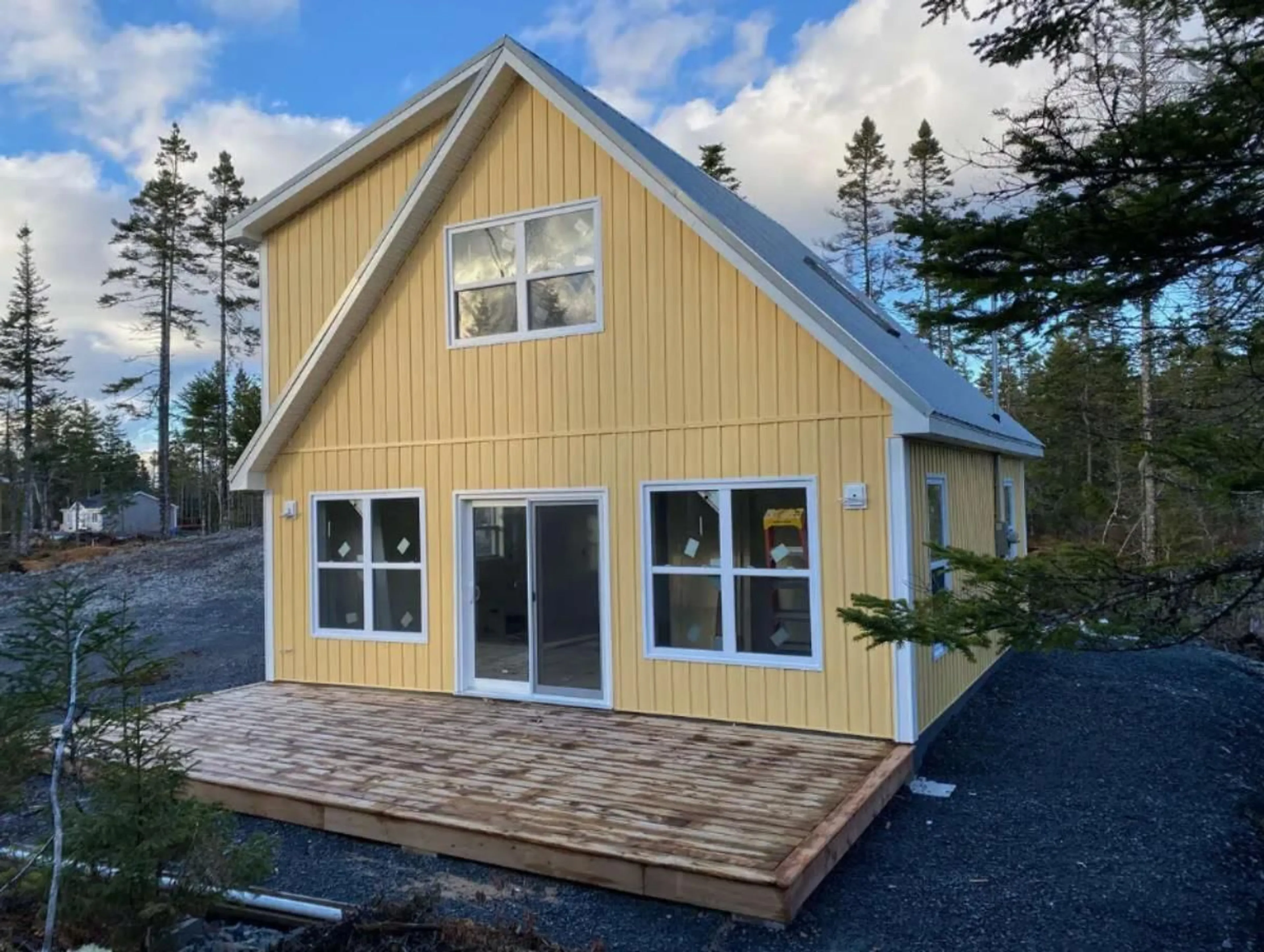 Home with vinyl exterior material, unknown for Loon Point Trail #100, East Uniacke Nova Scotia B0N 1Z0