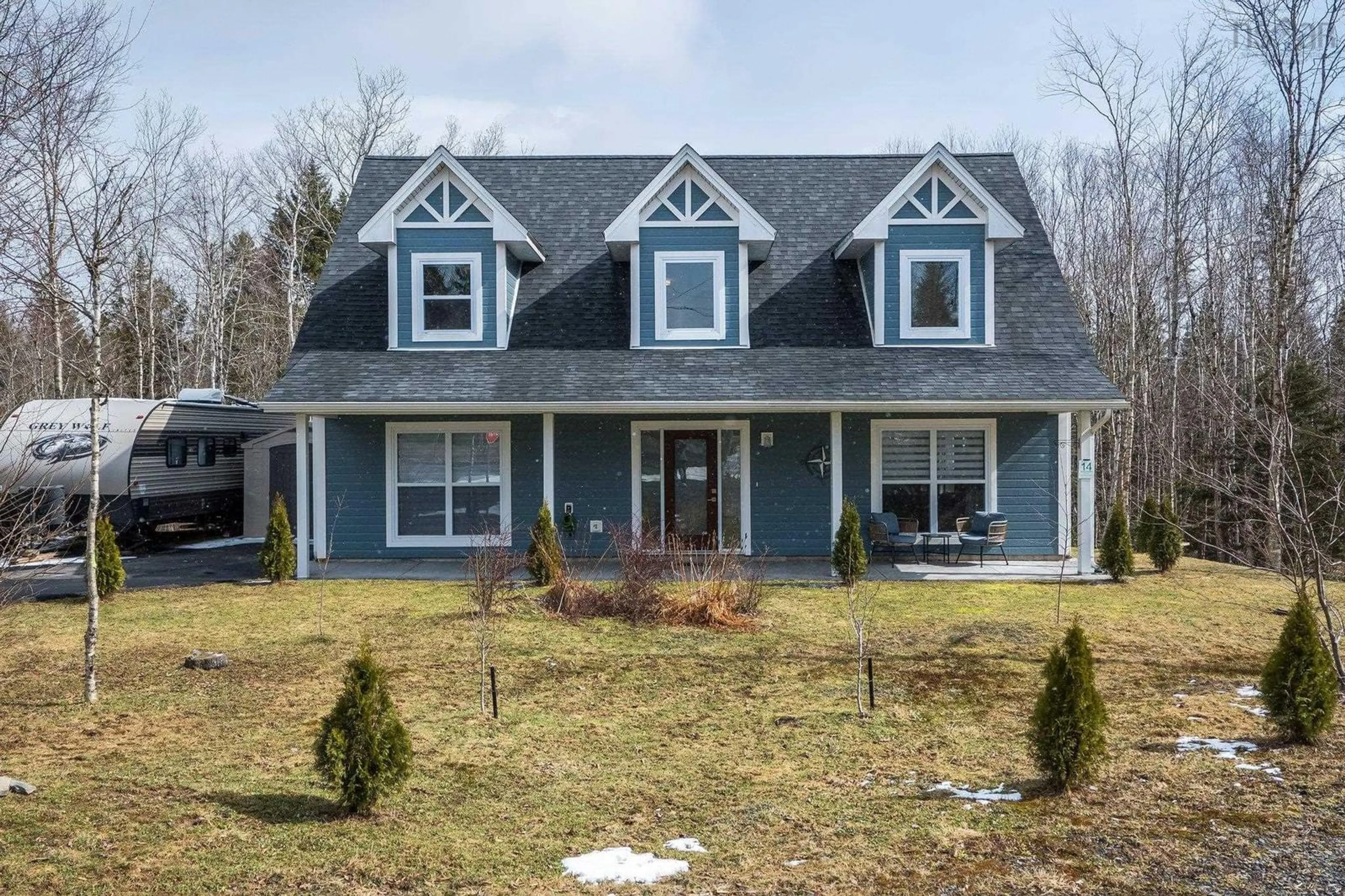 Home with vinyl exterior material, unknown for 14 Aspen Crt, Ardoise Nova Scotia B0N 3A0