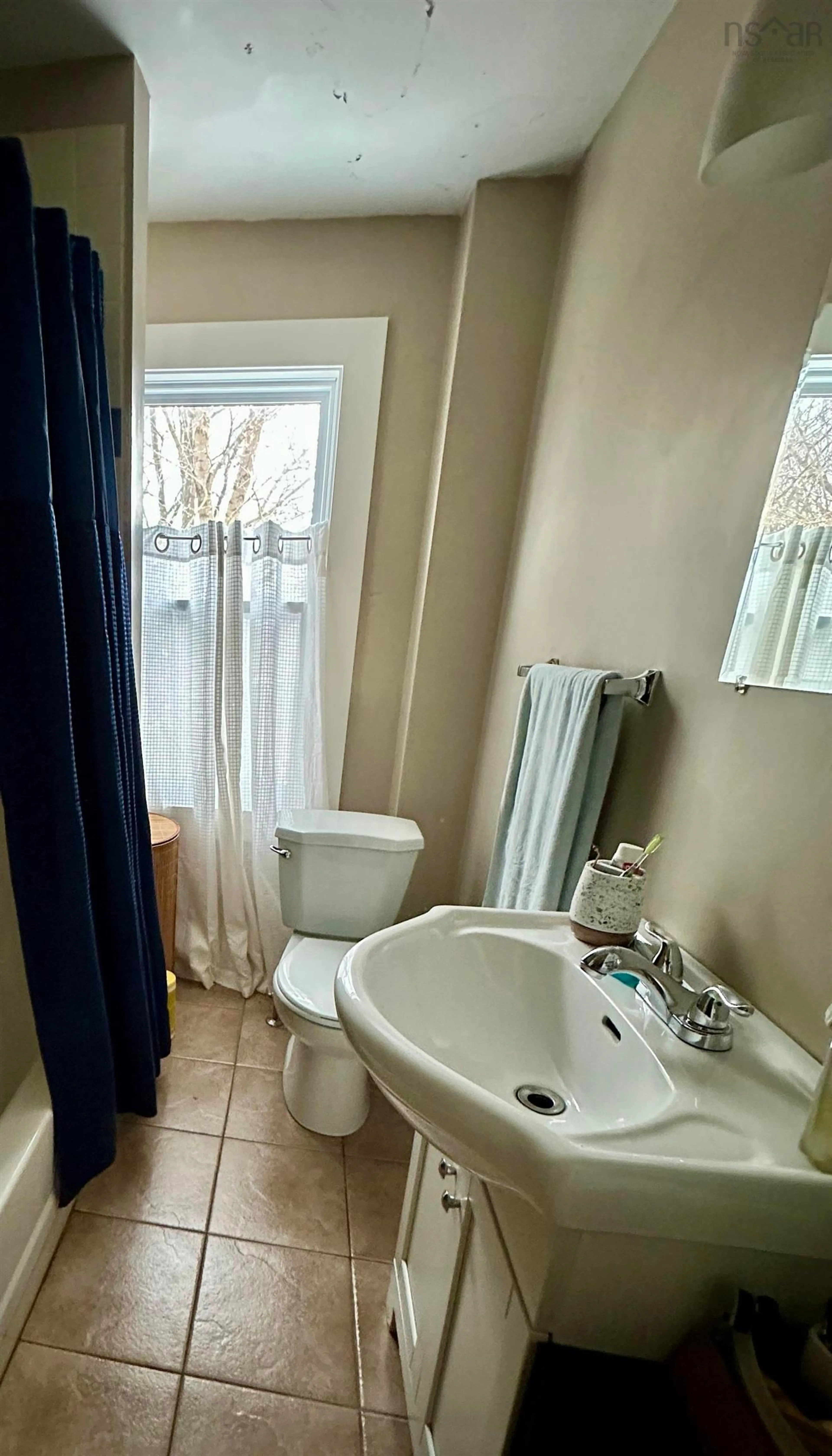 Standard bathroom, unknown for 45 Prospect Ave, Kentville Nova Scotia B4N 2L7