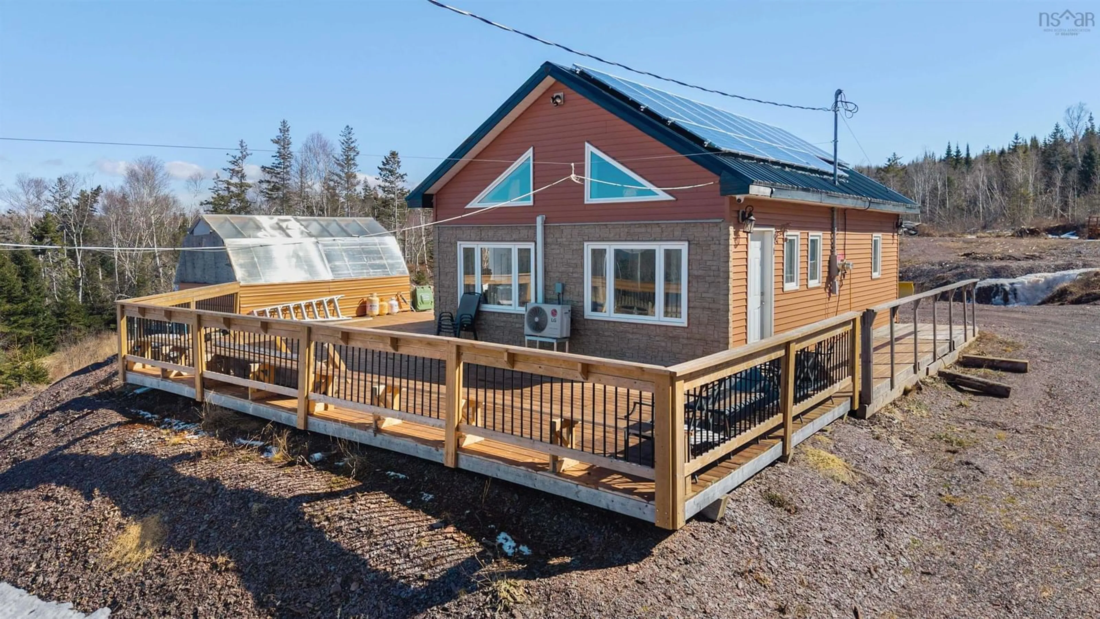 Patio, unknown for 1524 Highway 215, Tennecape Nova Scotia B0N 2R0