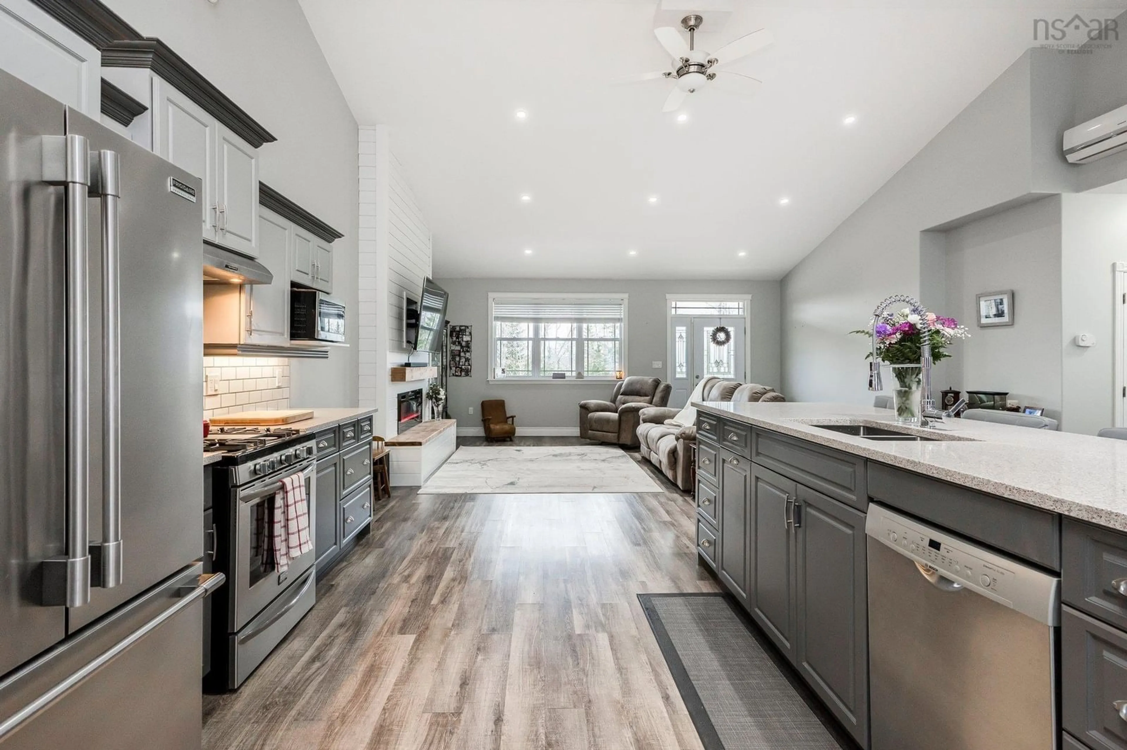 Open concept kitchen, unknown for 206 Monte Vista Rd, Enfield Nova Scotia B2T 1H9