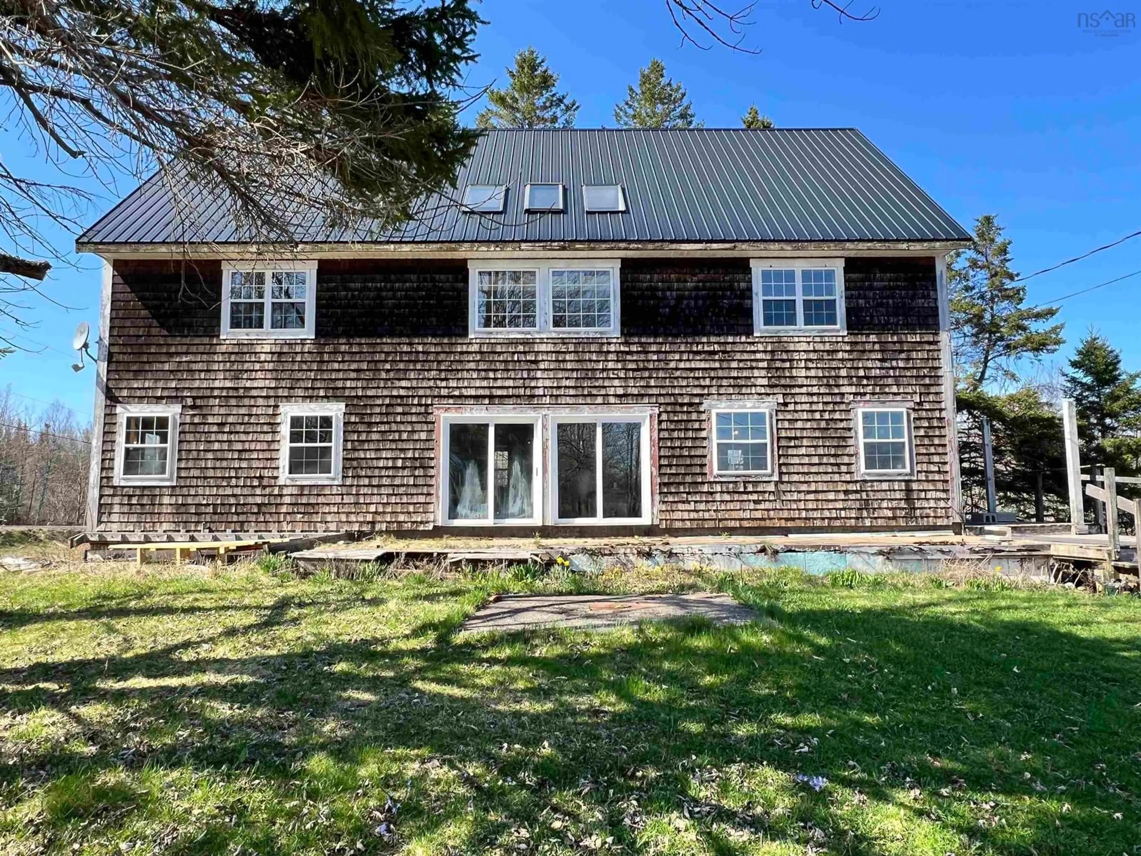 A pic from outside/outdoor area/front of a property/back of a property/a pic from drone, unknown for 10863 Highway 215, South Maitland Nova Scotia B0N 2H0