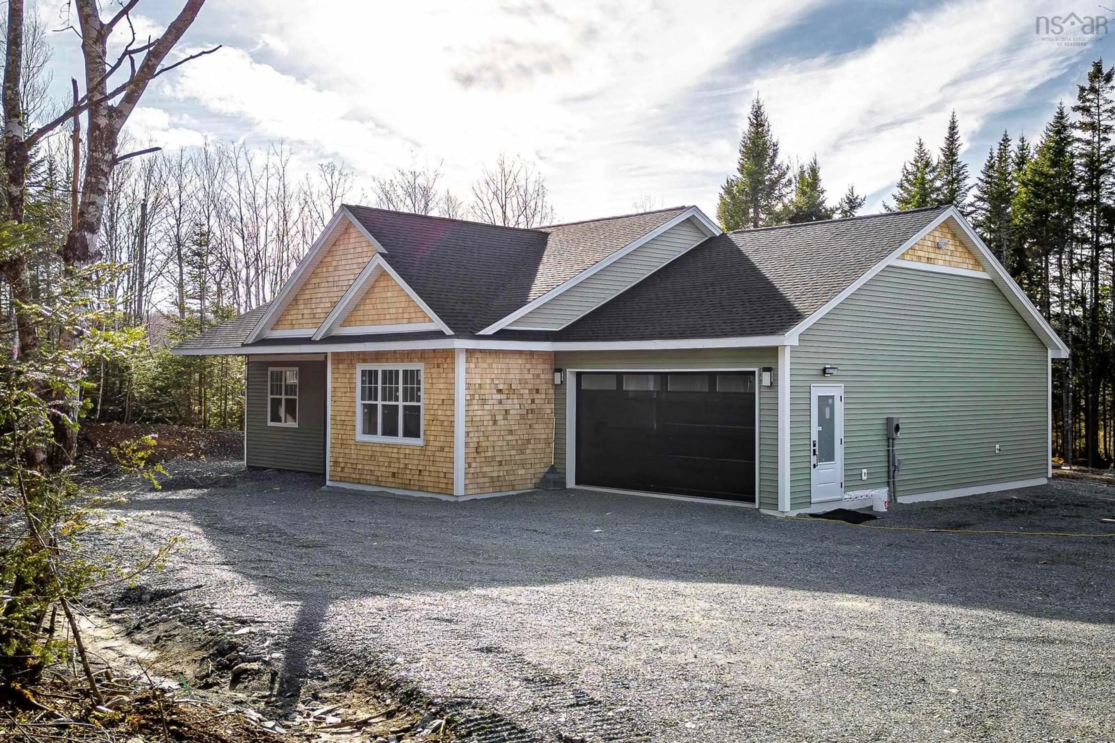Indoor garage for 216 Bretton Woods Rd, Hillsvale Nova Scotia B0N 1Z0