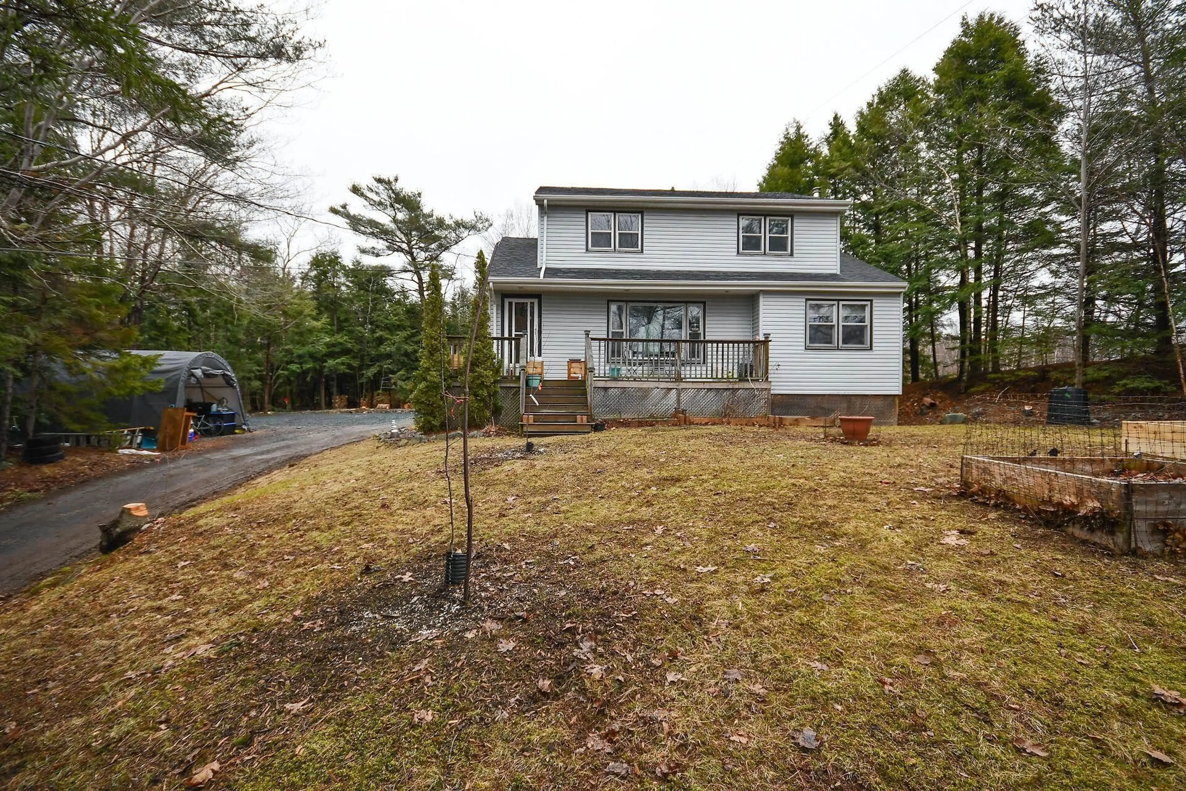 A pic from outside/outdoor area/front of a property/back of a property/a pic from drone, street for 1050 Waverley Rd, Waverley Nova Scotia B2R 1W2