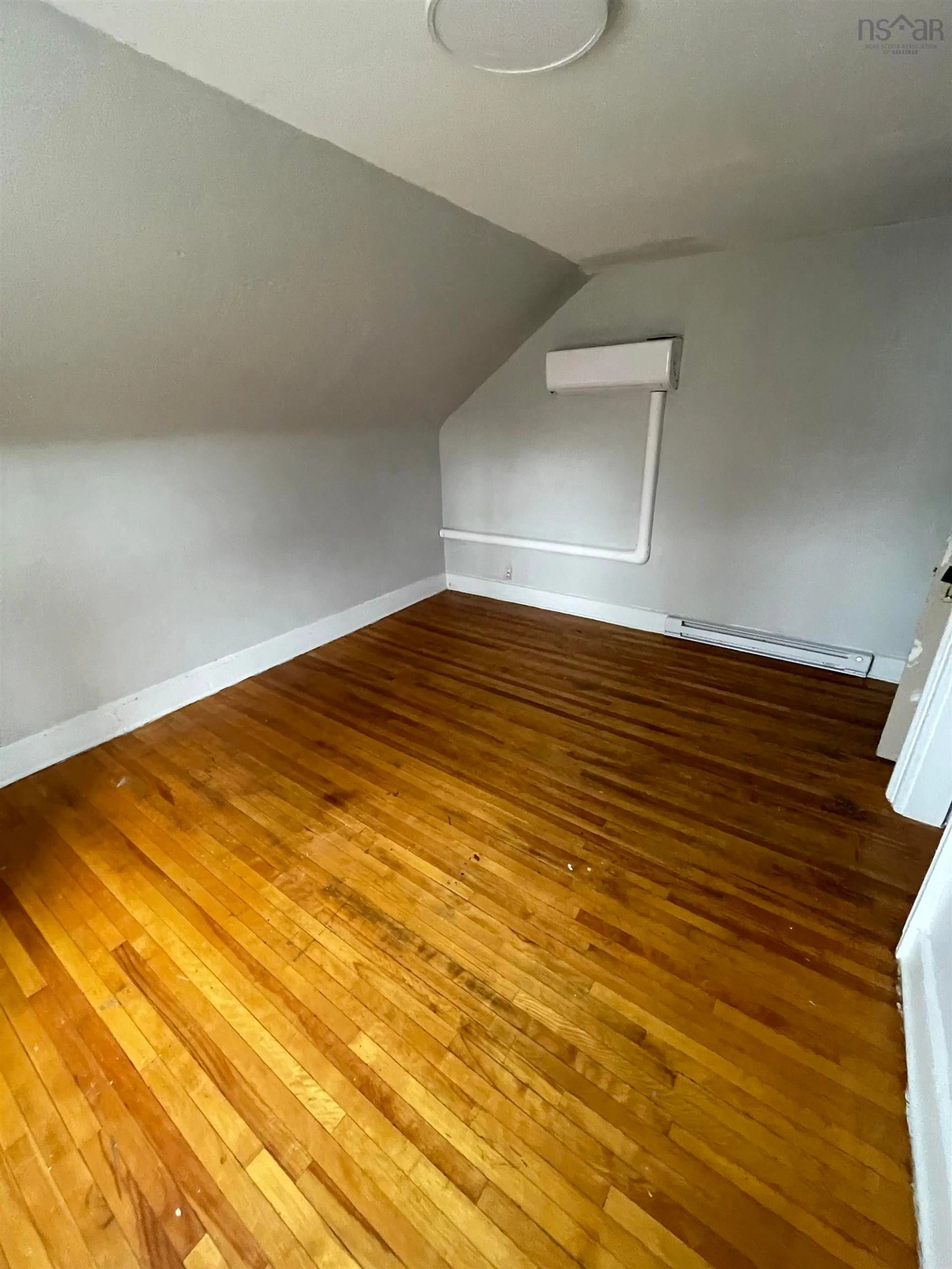A pic of a room for 27 Pleasant St, Truro Nova Scotia B2N 3R5