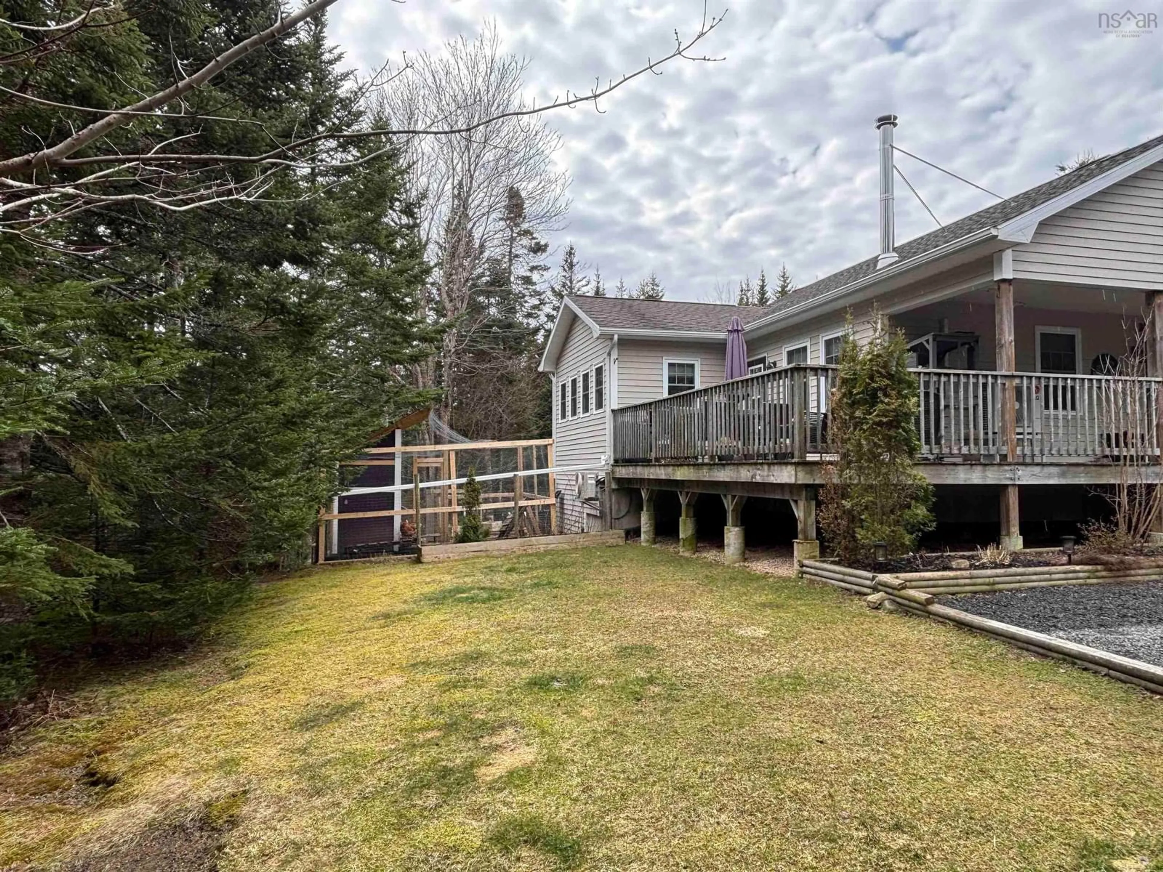 A pic from outside/outdoor area/front of a property/back of a property/a pic from drone, unknown for 330 Lakefront Dr, Chelsea Nova Scotia B4V 7M9