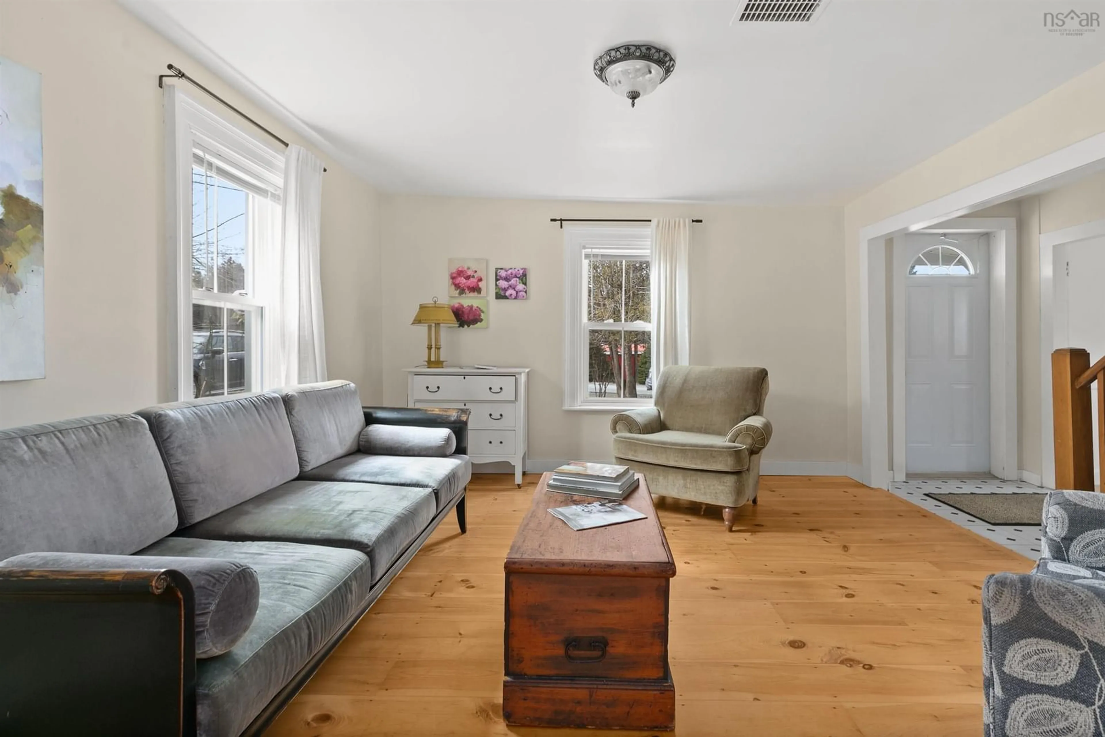 Living room with furniture, unknown for 1999 Italy Cross Rd, Petite Rivière Nova Scotia B4V 5X2