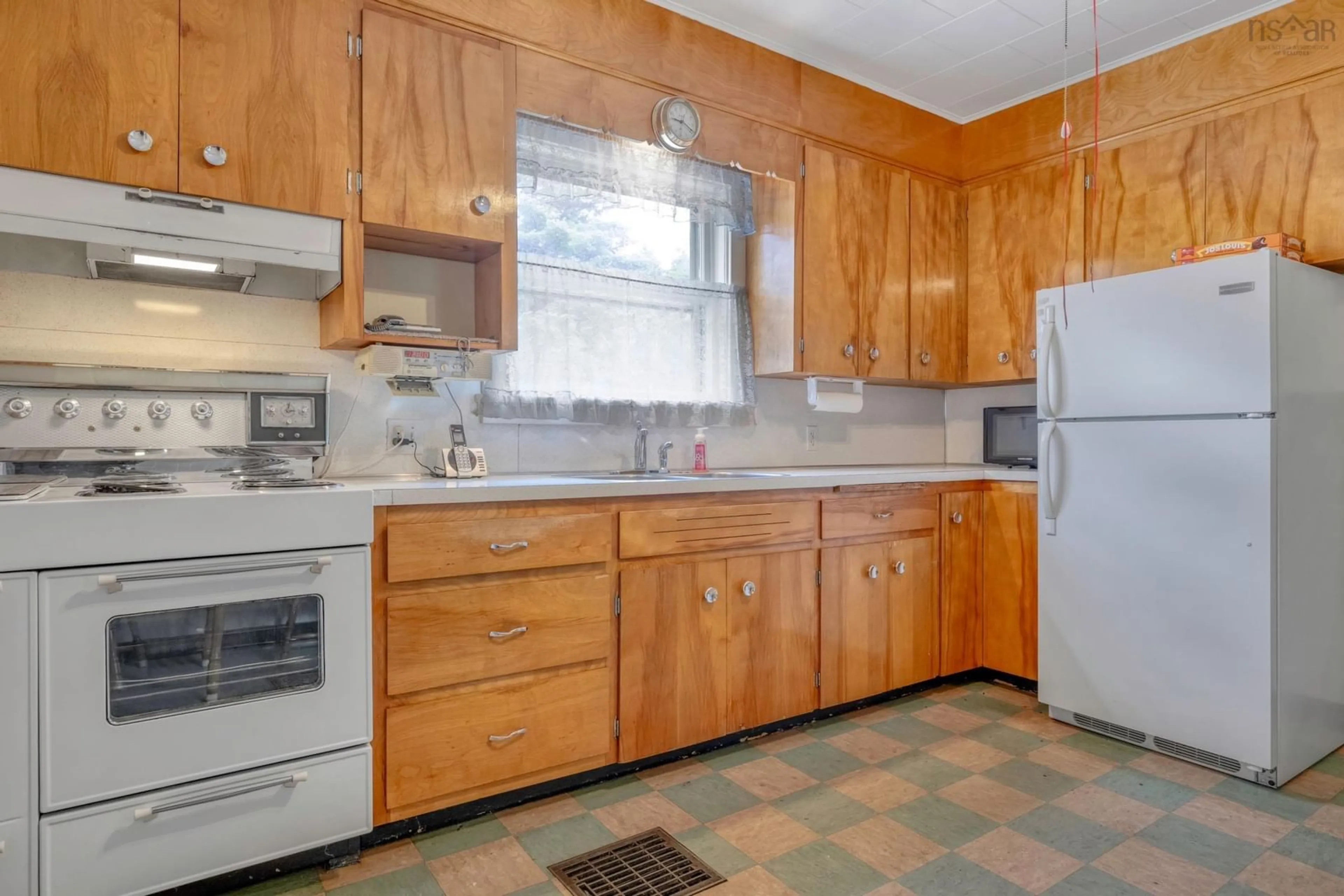 Standard kitchen, unknown for 27 Old Trunk 3, Upper Lahave Nova Scotia B4V 7C4