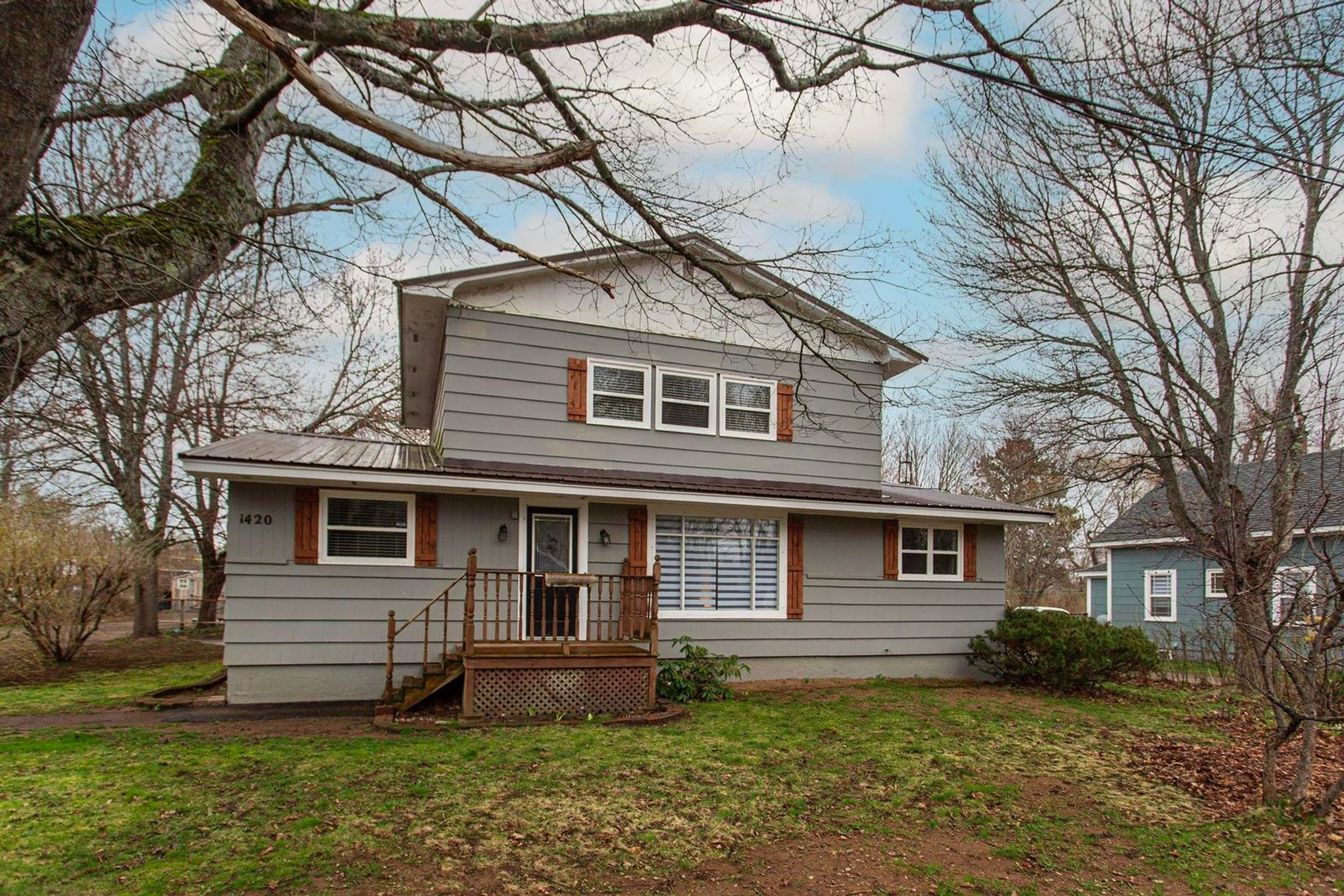 Home with vinyl exterior material, street for 1420 Park Rd, Kingston Nova Scotia B0P 1R0