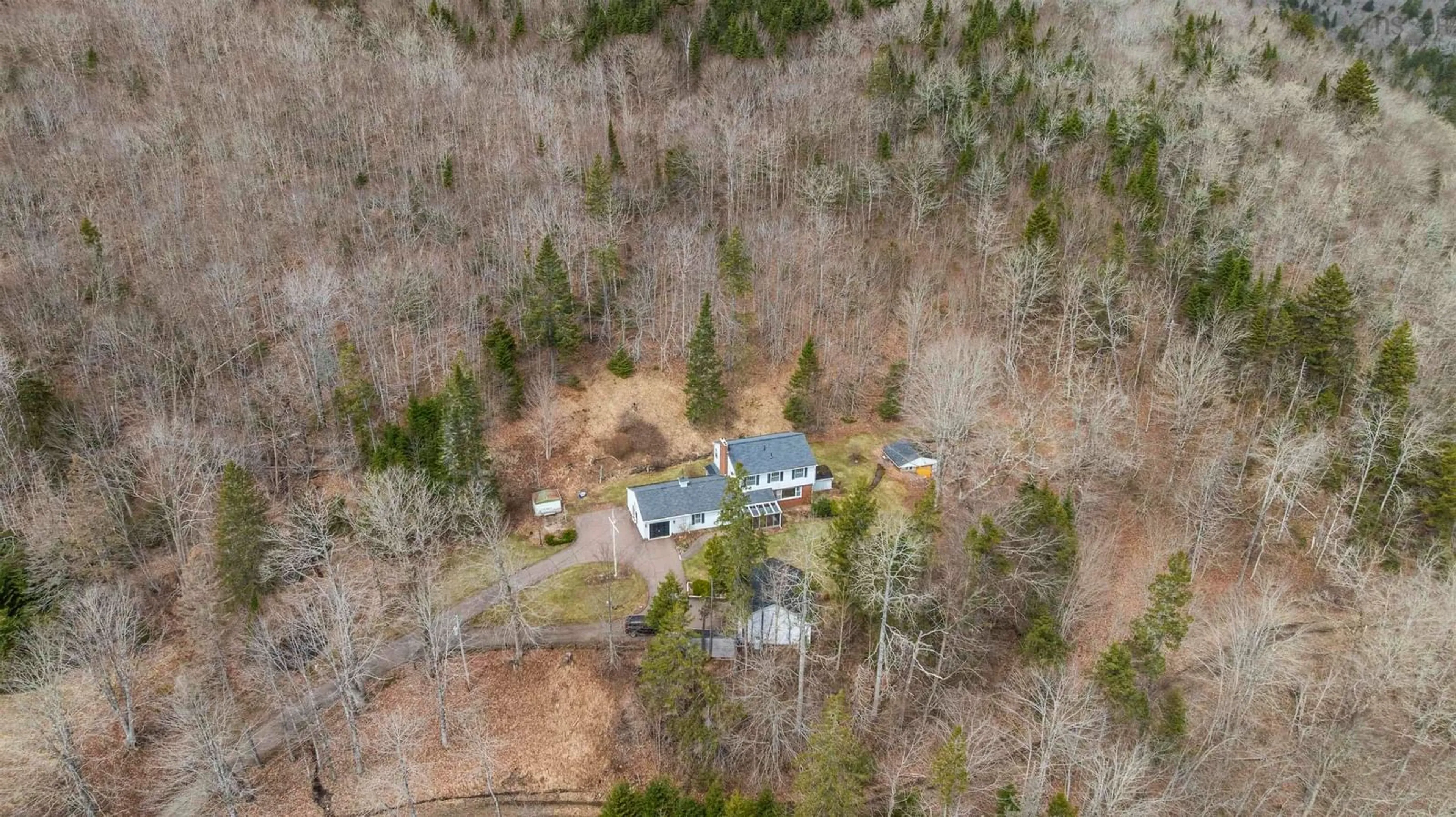 A pic from outside/outdoor area/front of a property/back of a property/a pic from drone, unknown for 459 Upper Rd, Londonderry Nova Scotia B0M 1G0