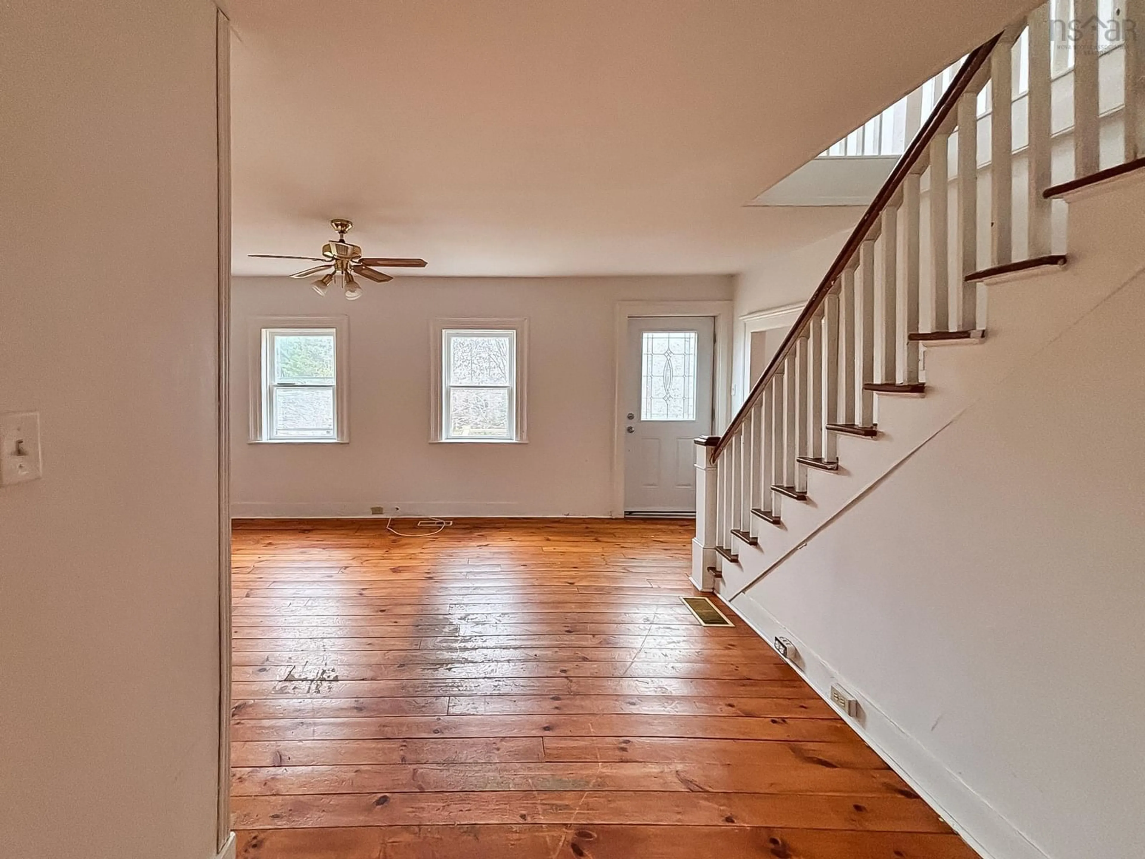 A pic of a room for 111 Main St, Mahone Bay Nova Scotia B0J 2C0