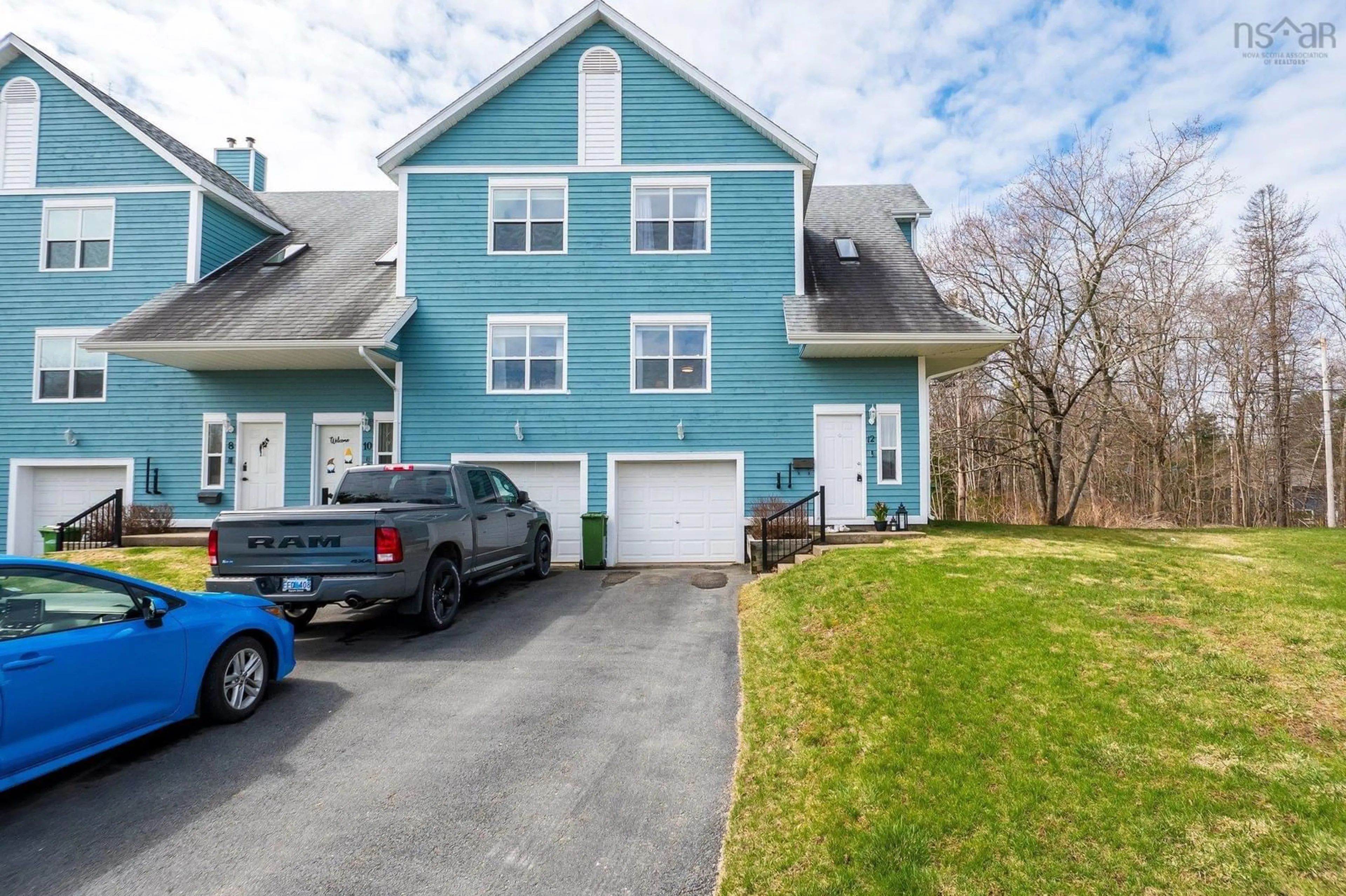 A pic from outside/outdoor area/front of a property/back of a property/a pic from drone, street for 12 Kadray Crt, Kentville Nova Scotia B4N 5K2