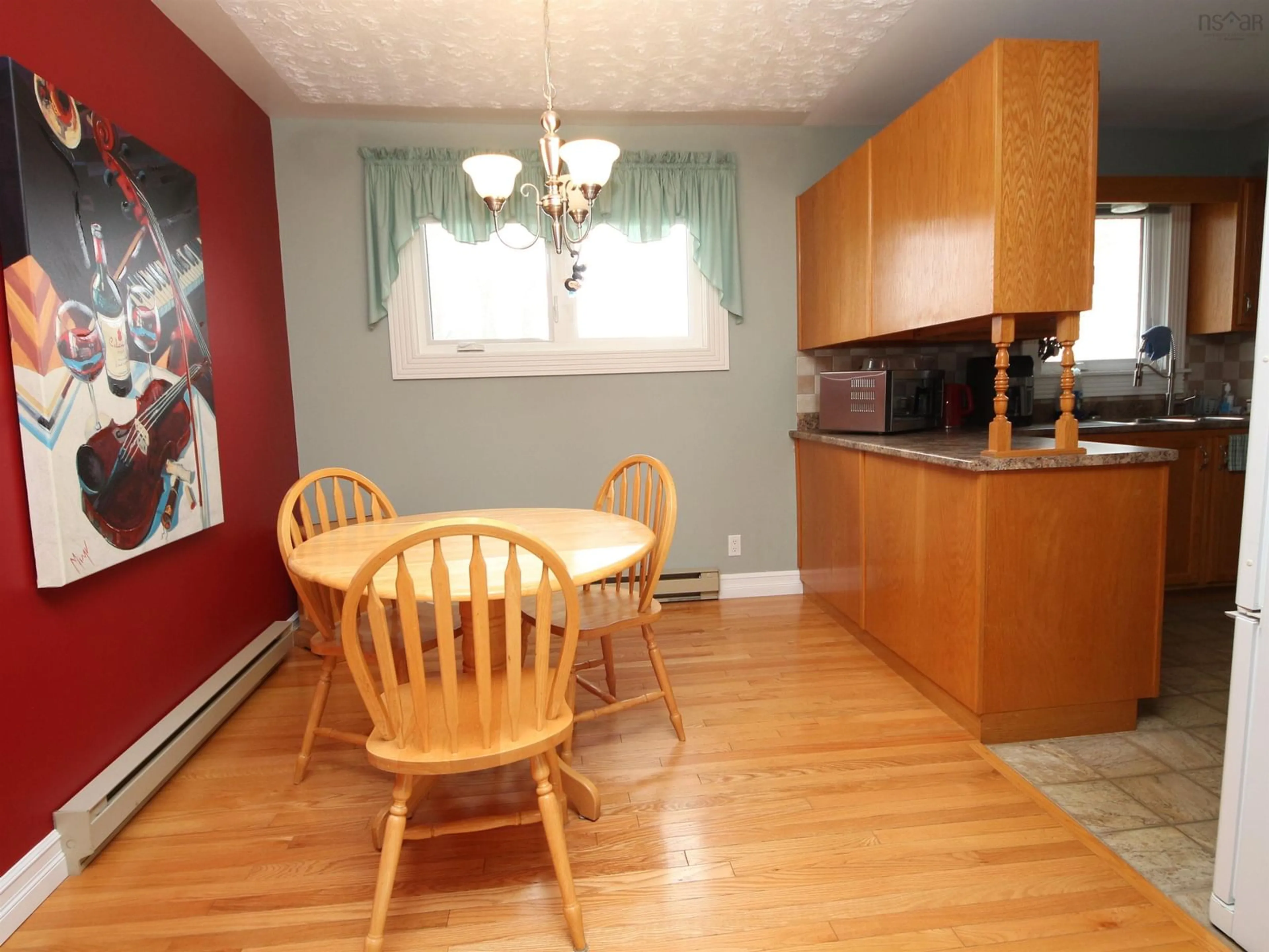 Dining room, wood/laminate floor for 9 Kipling Dr, Lower Sackville Nova Scotia B4C 2X8