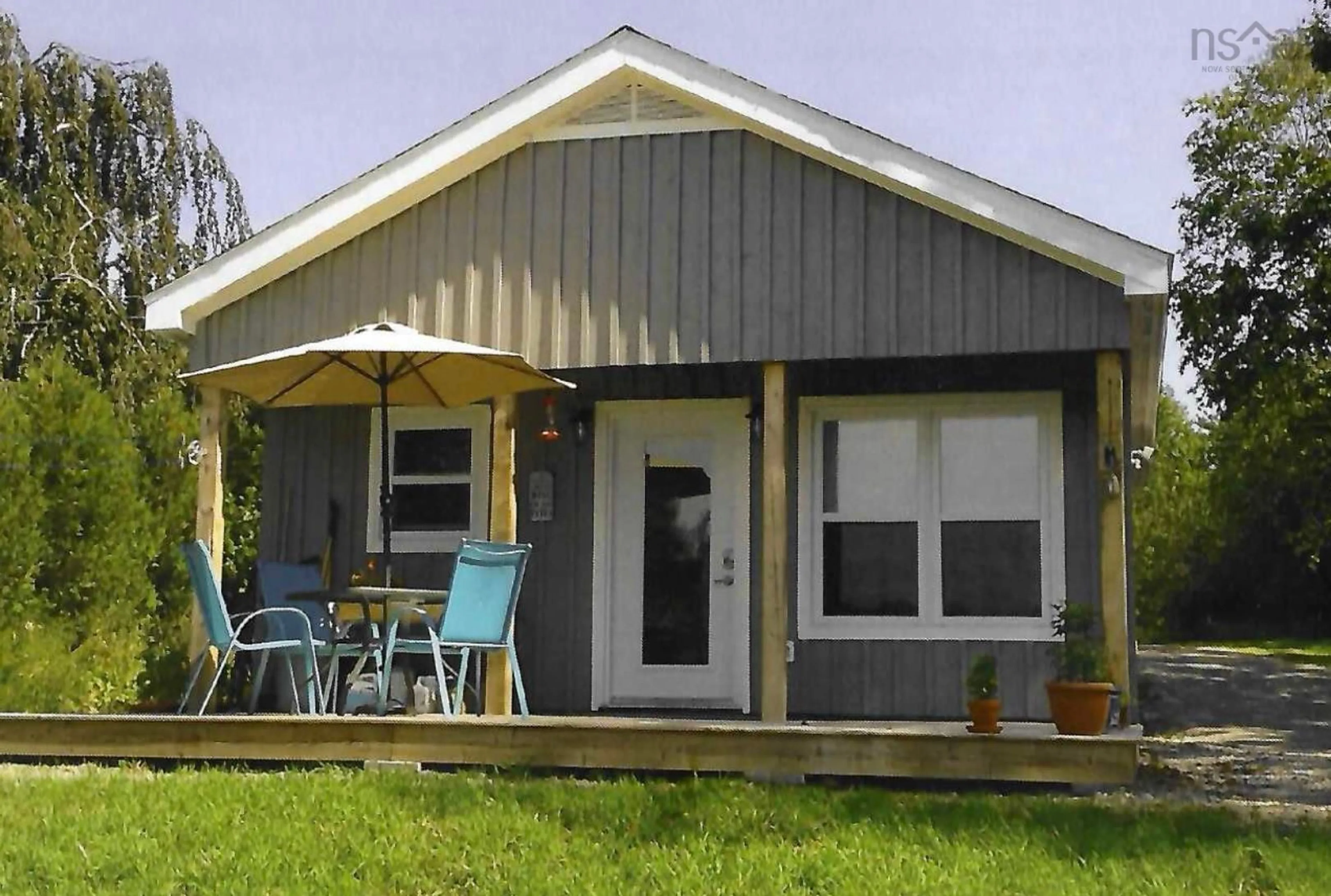 Home with vinyl exterior material, unknown for 113 Loon Point Trail, East Uniacke Nova Scotia B0N 1Z0