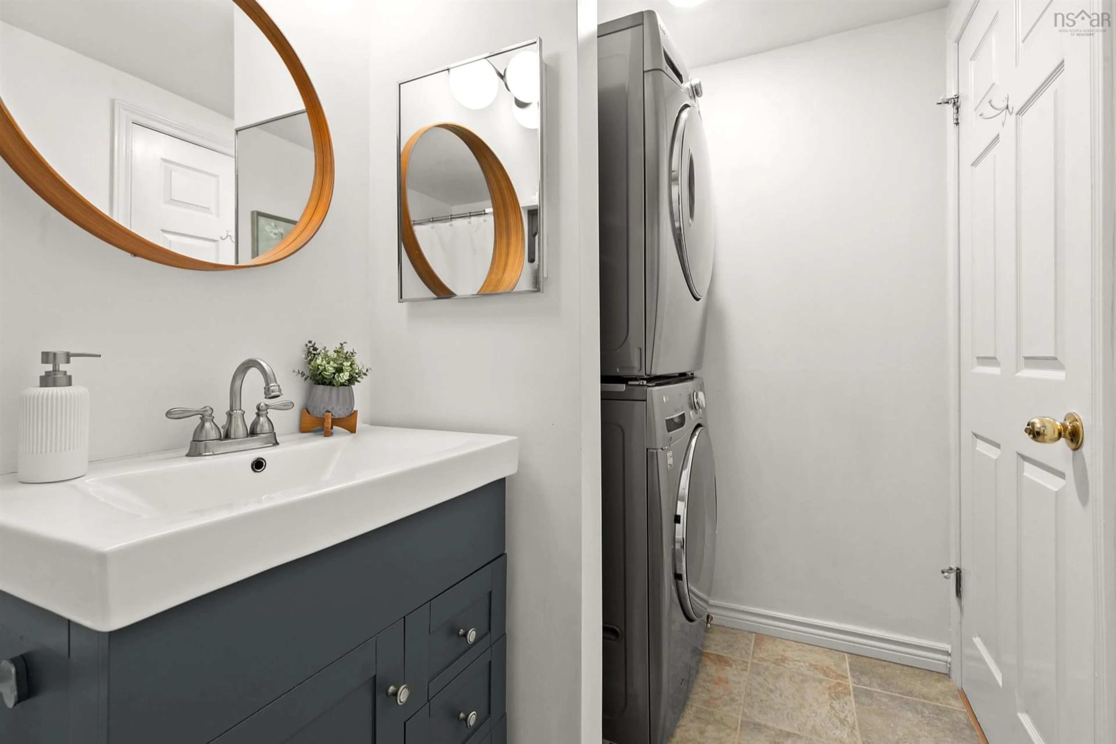 Standard bathroom, ceramic/tile floor for 1351 Dresden Row #304, Halifax Peninsula Nova Scotia B3J 2J9