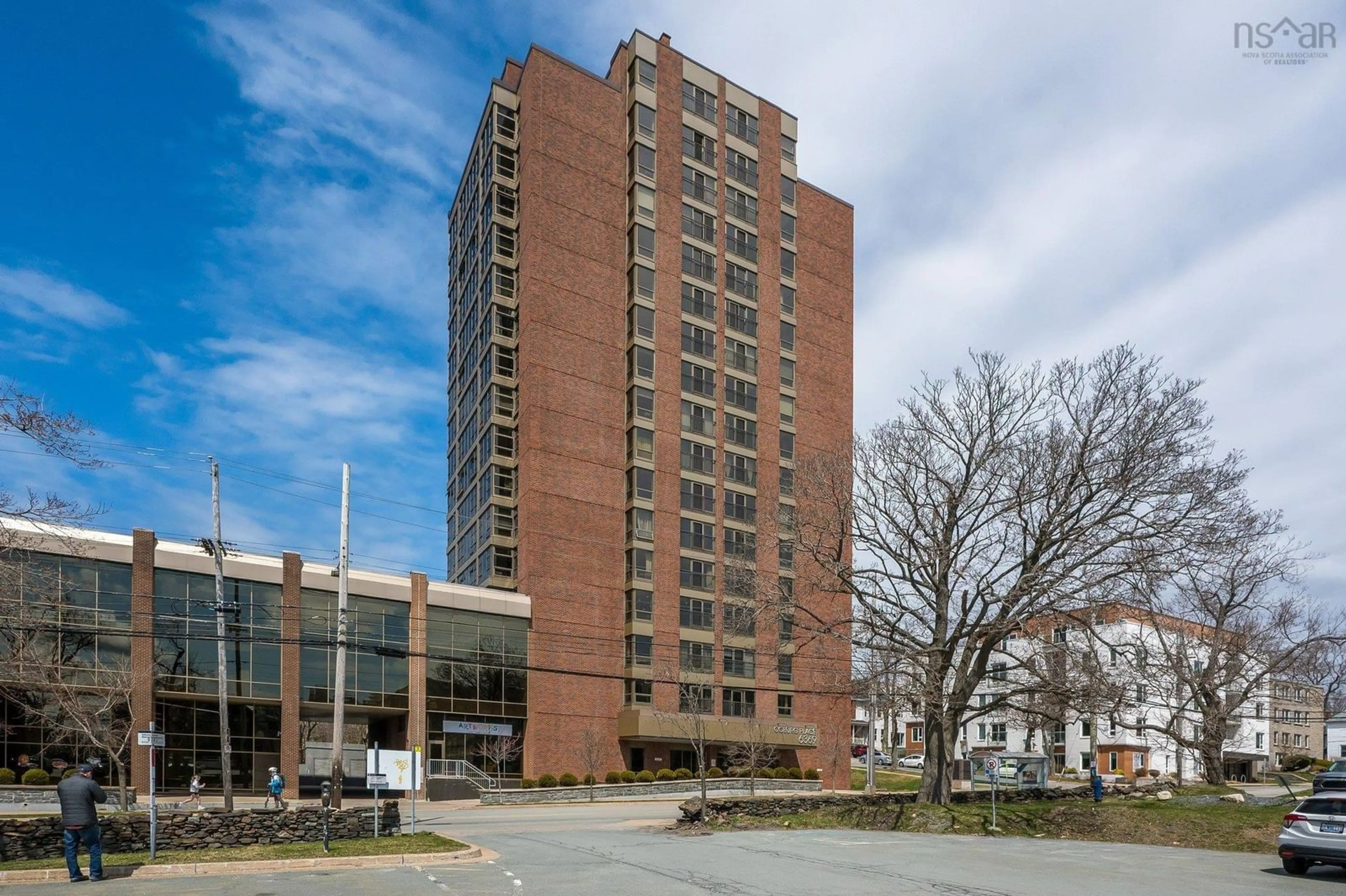 Indoor foyer for 6369 Coburg Rd #1706, Halifax Nova Scotia B3H 4J7