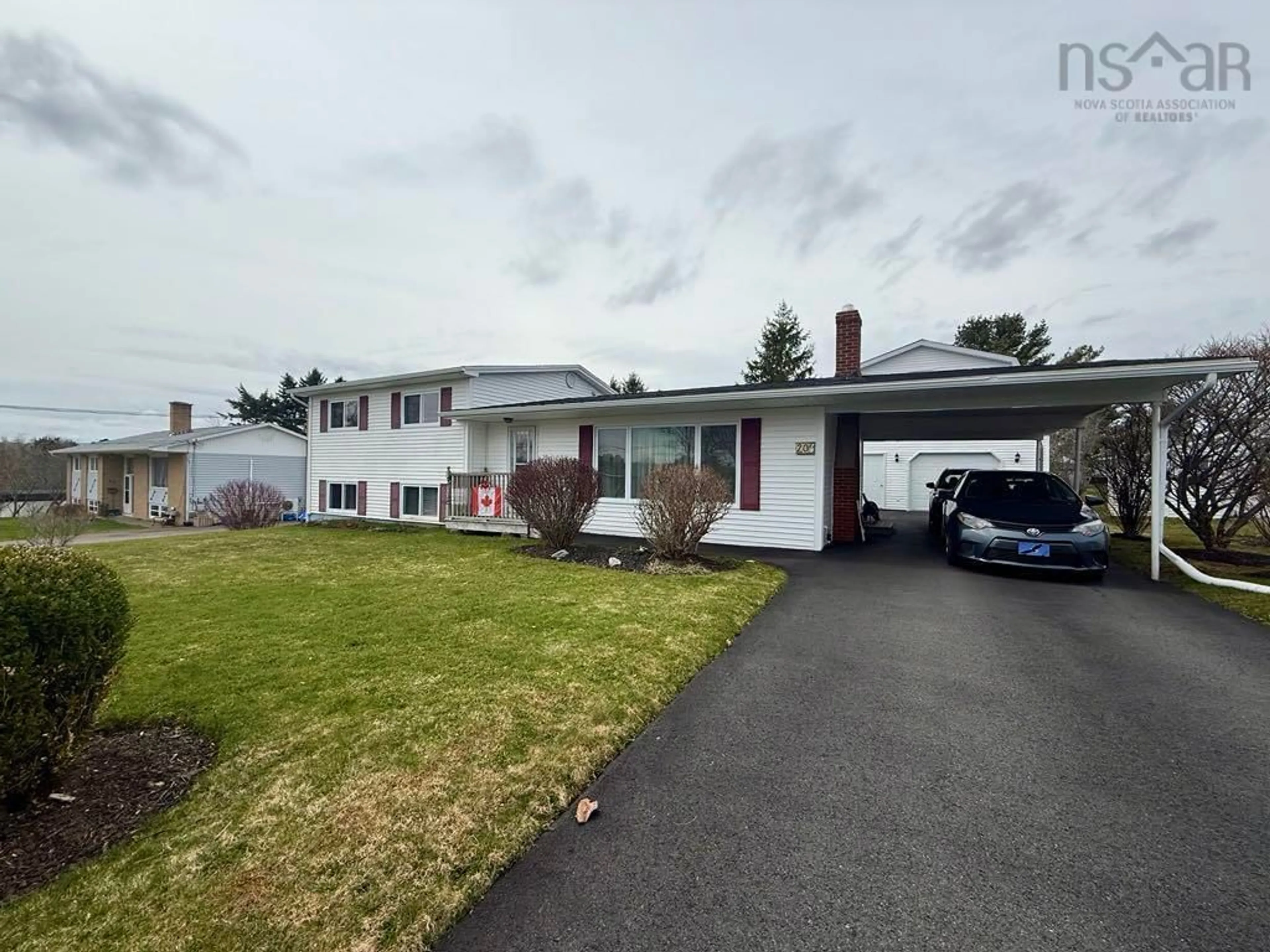 Home with vinyl exterior material, street for 20 Kimberley Dr, Bible Hill Nova Scotia B2N 2Z1