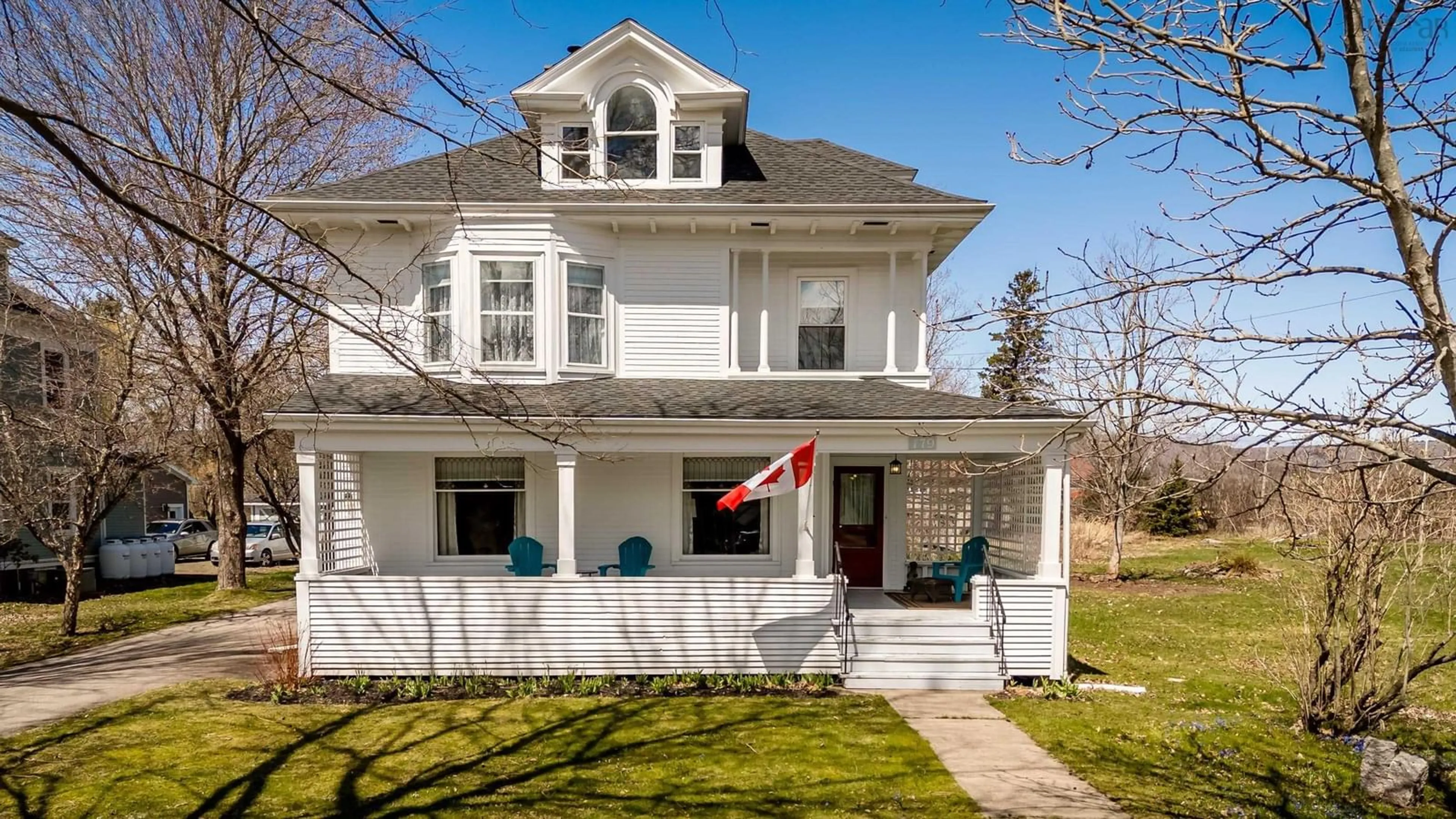 Home with vinyl exterior material, street for 179 Granville St, Bridgetown Nova Scotia B0S 1C0